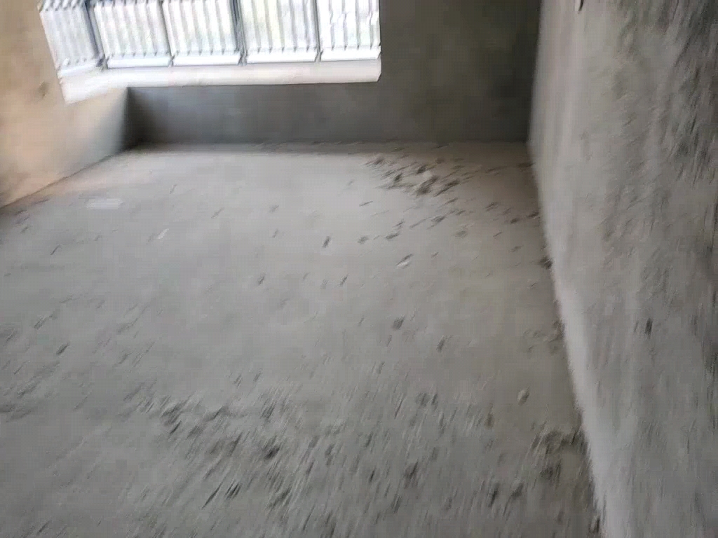 山水印象  4室2厅2卫    120.0万 山水印象  4室2厅2卫    120.0万客厅