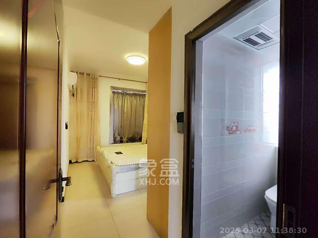 浩龙音乐界 3室2厅2卫 2000.0元/月 浩龙音乐界 3室2厅2卫 2000.0元/月室内图