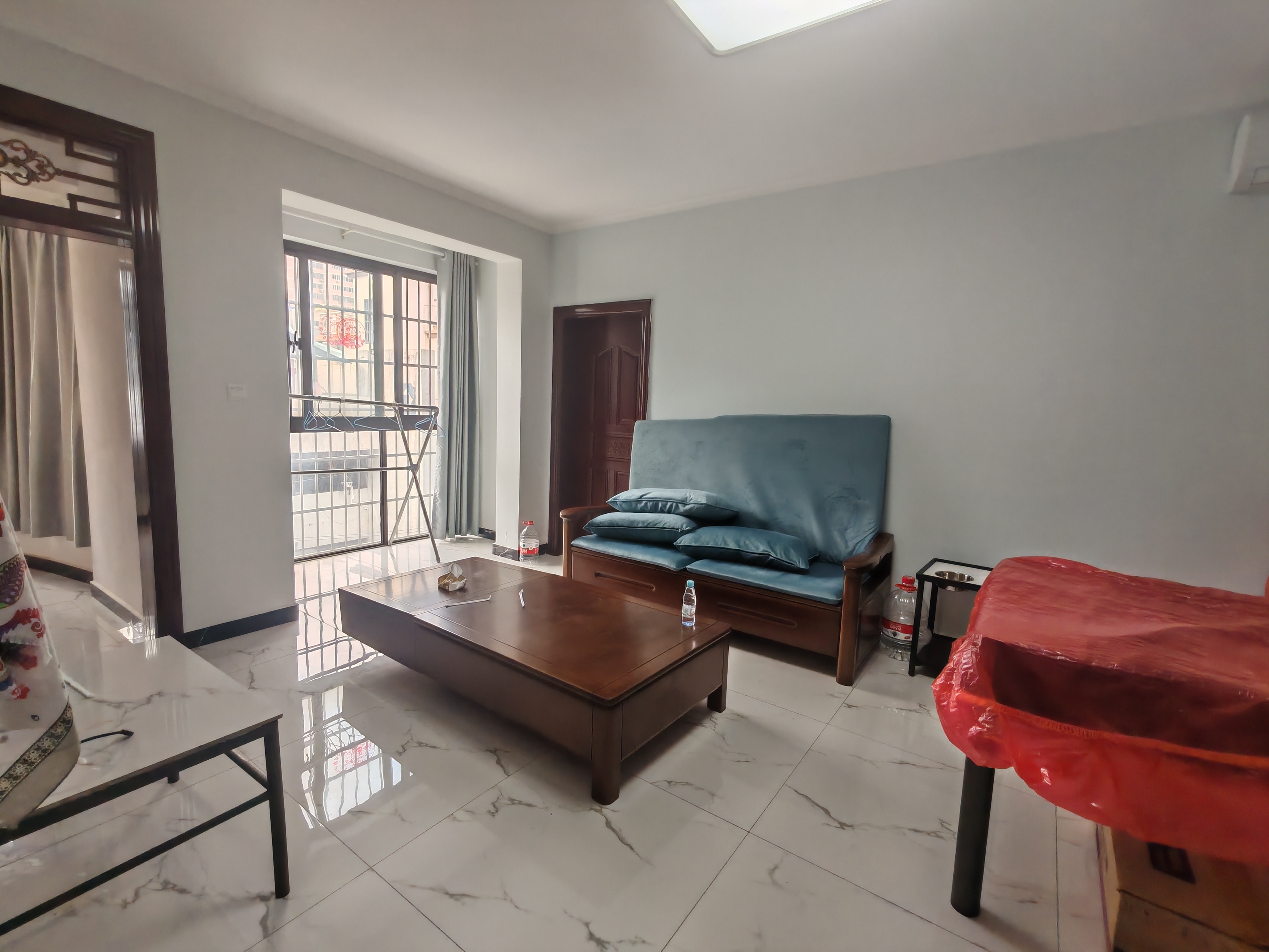 外经别墅 6室2厅2卫 11000.0元/月 外经别墅 6室2厅2卫 11000.0元/月室内图