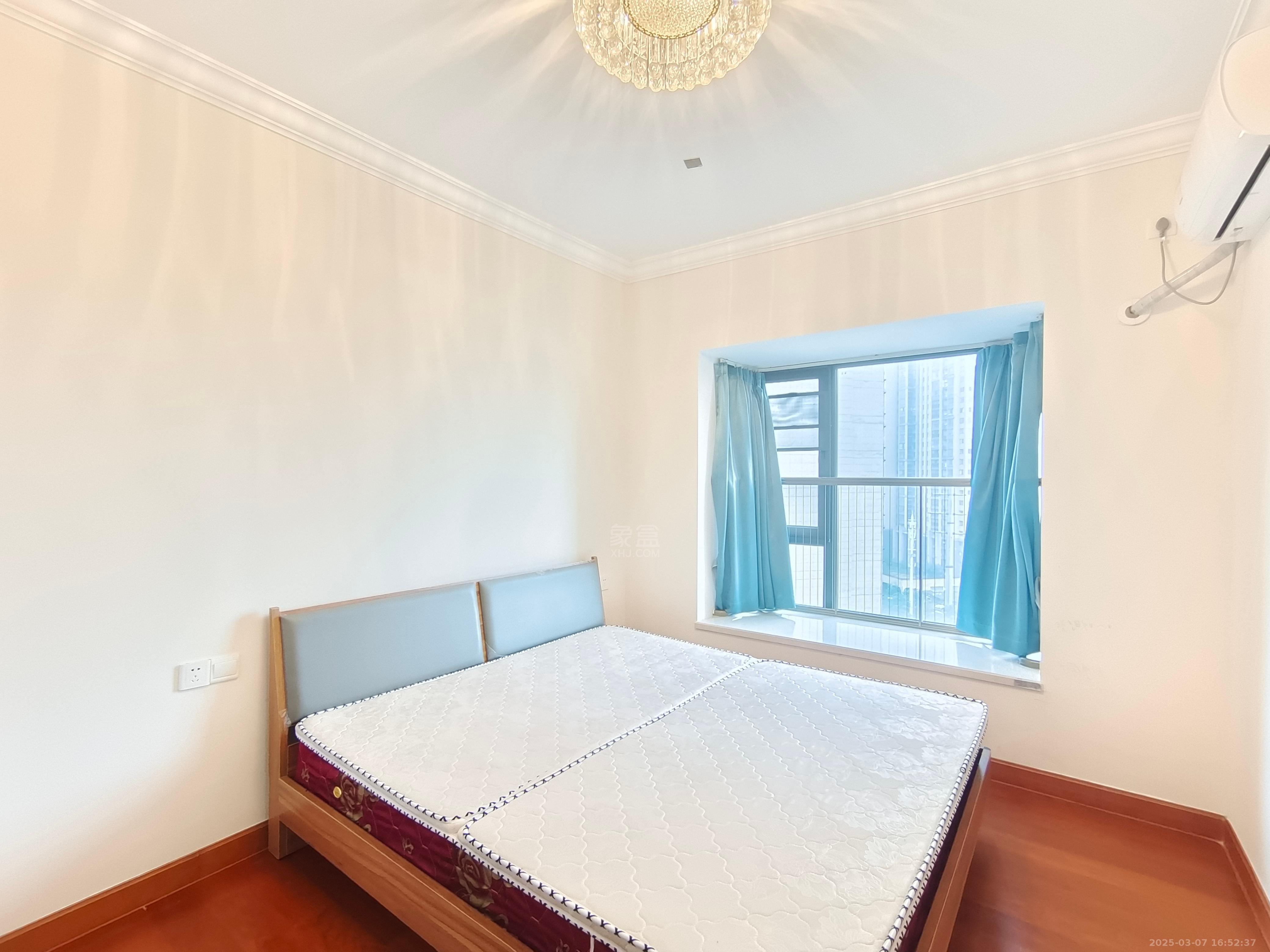 恒大华府 3室2厅1卫 2200.0元/月 恒大华府 3室2厅1卫 2200.0元/月室内图