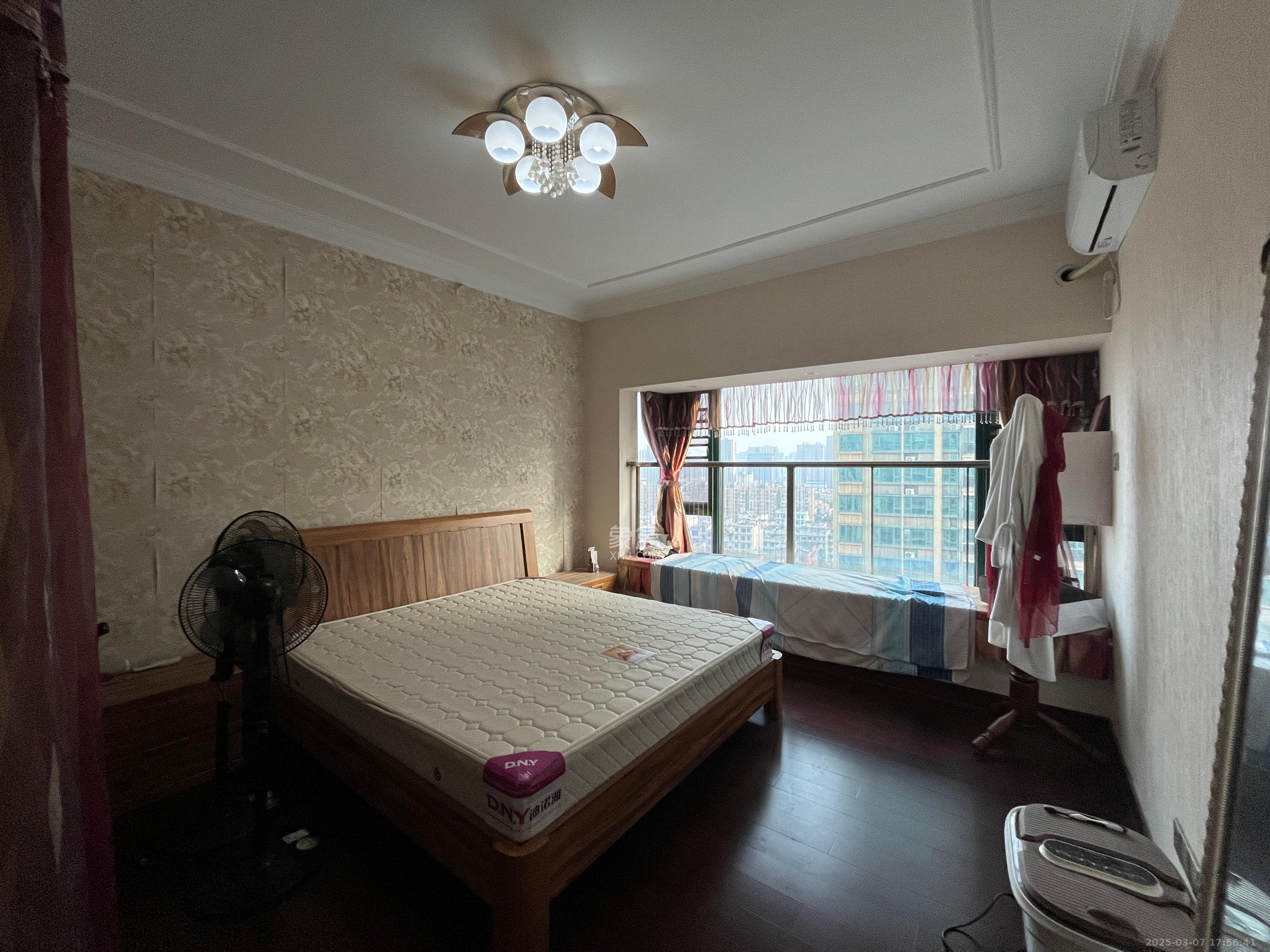 恒大名都 4室2厅2卫 2200.0元/月 恒大名都 4室2厅2卫 2200.0元/月室内图