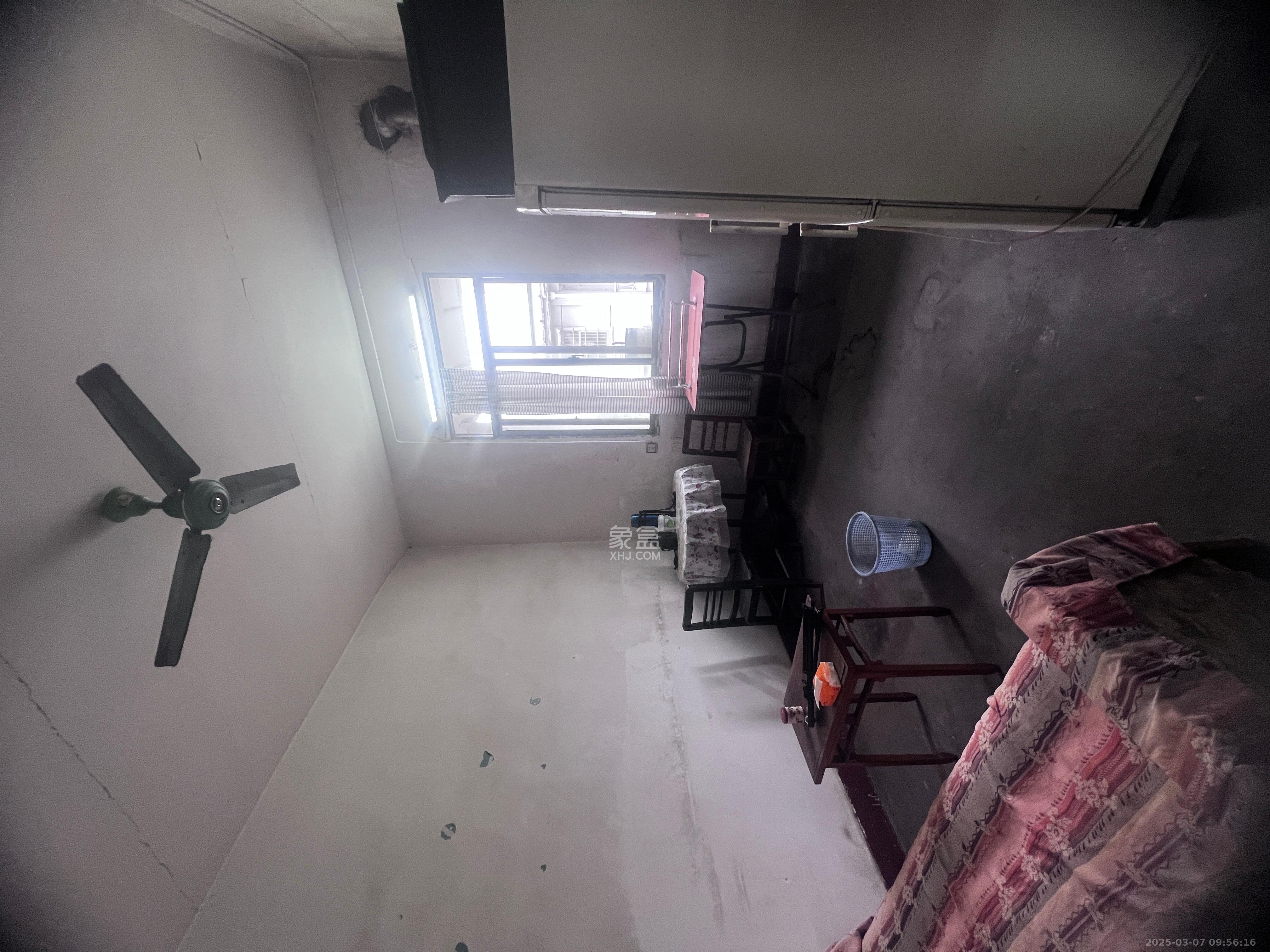 浦沅生活一区 1室1厅1卫 800.0元/月 浦沅生活一区 1室1厅1卫 800.0元/月室内图