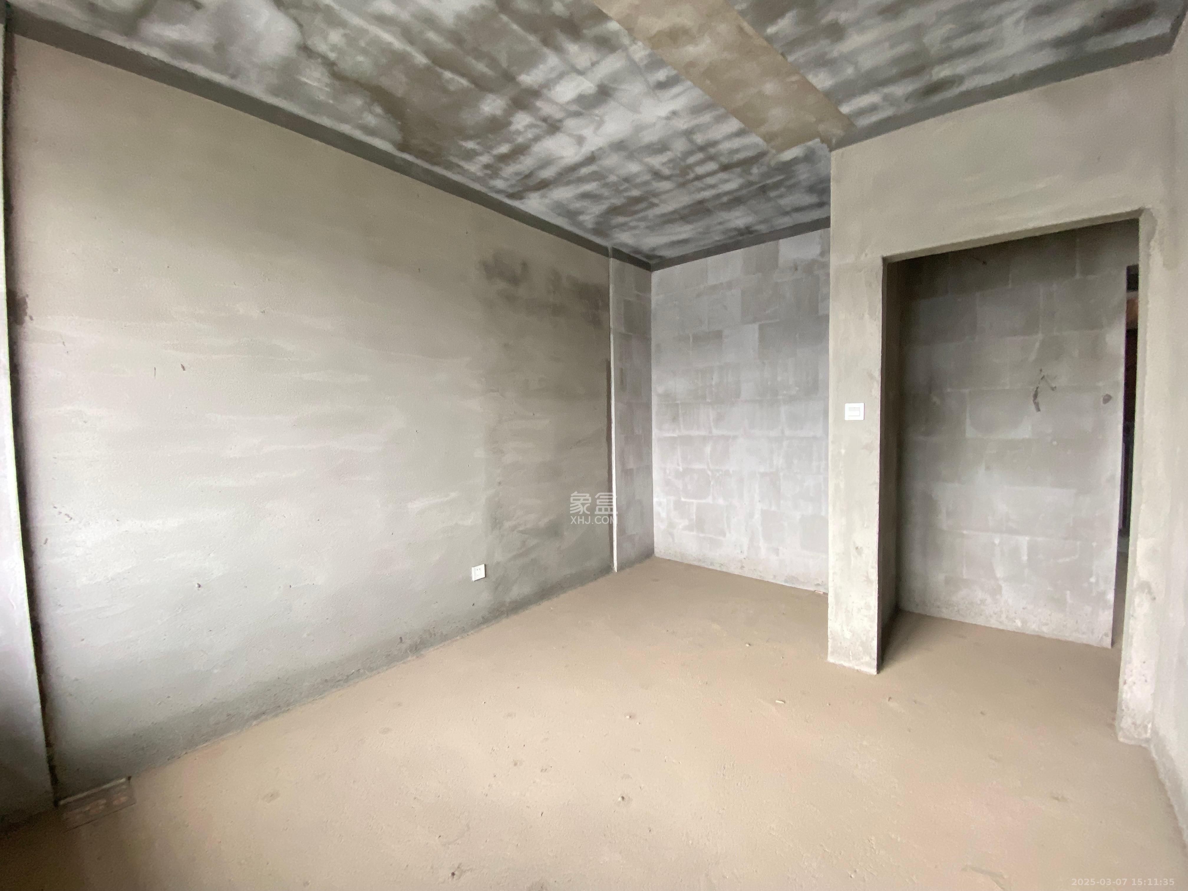 未来漫城 3室2厅1卫 1500.0元/月 未来漫城 3室2厅1卫 1500.0元/月室内图