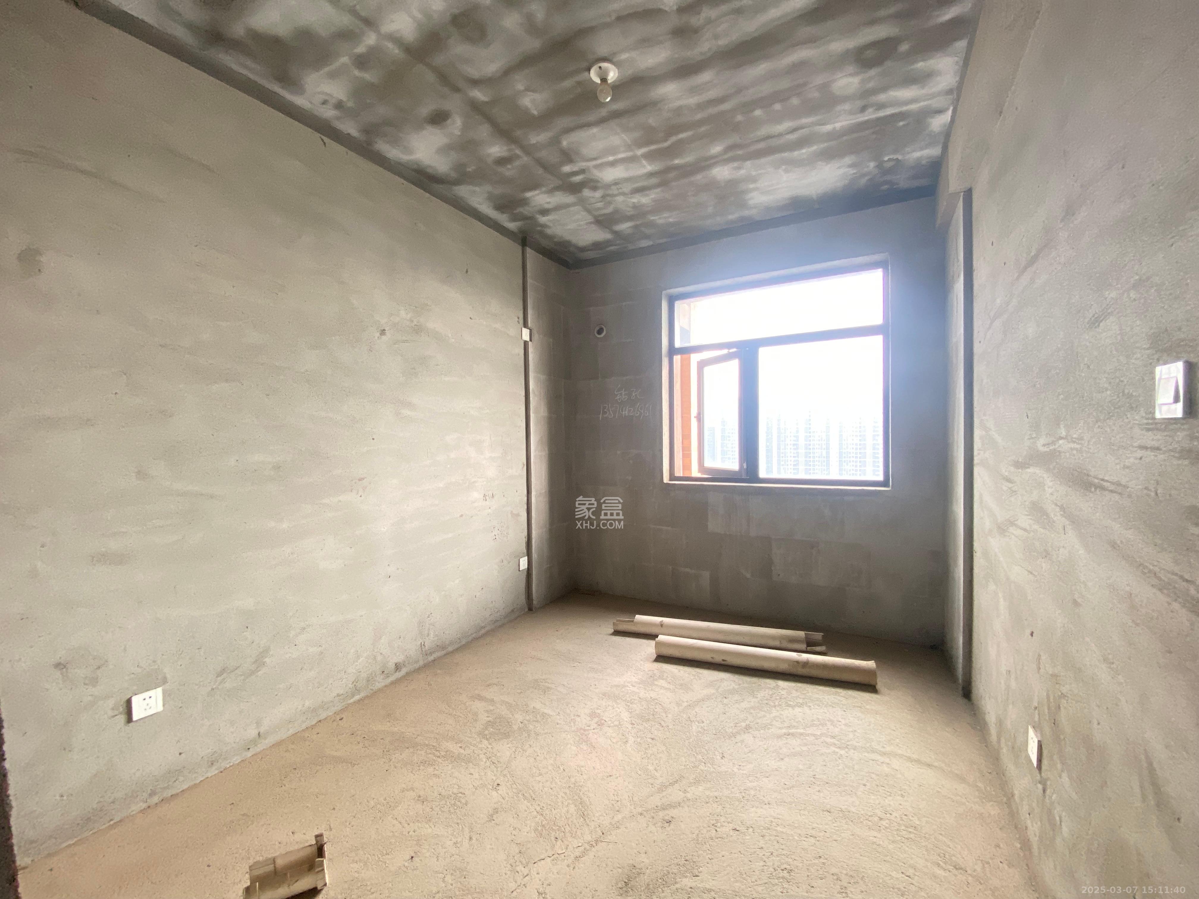 未来漫城 3室2厅1卫 1500.0元/月 未来漫城 3室2厅1卫 1500.0元/月室内图