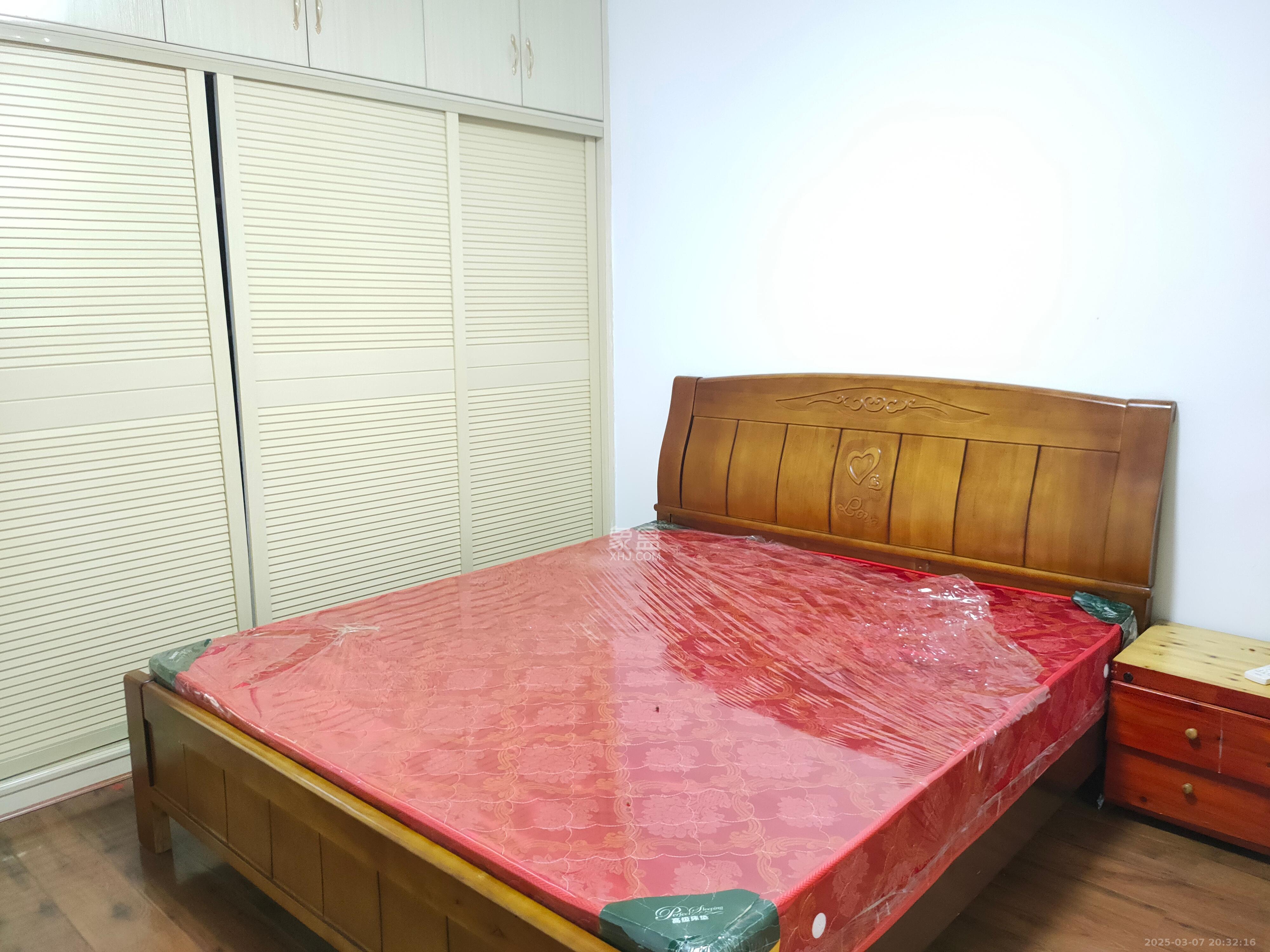 兰亭都荟（璟峰苑）  3室2厅2卫    3000.0元/月室内图
