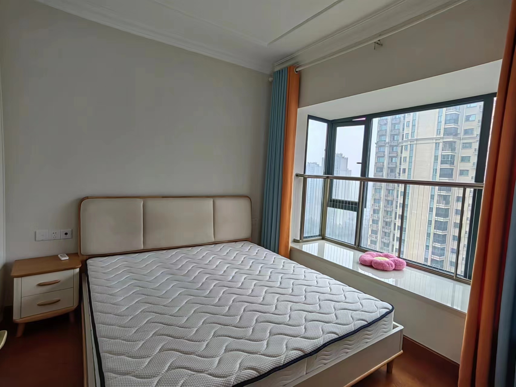 恒大绿洲 2室2厅1卫 2100.0元/月 恒大绿洲 2室2厅1卫 2100.0元/月室内图