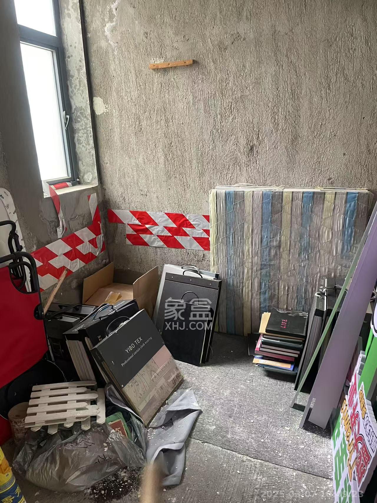西子花苑  3室2厅1卫   1600.00元/月室内图