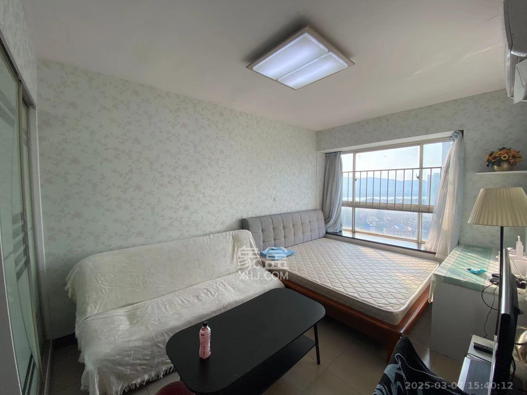 白沙晶城  1室1厅0卫   1700.00元/月