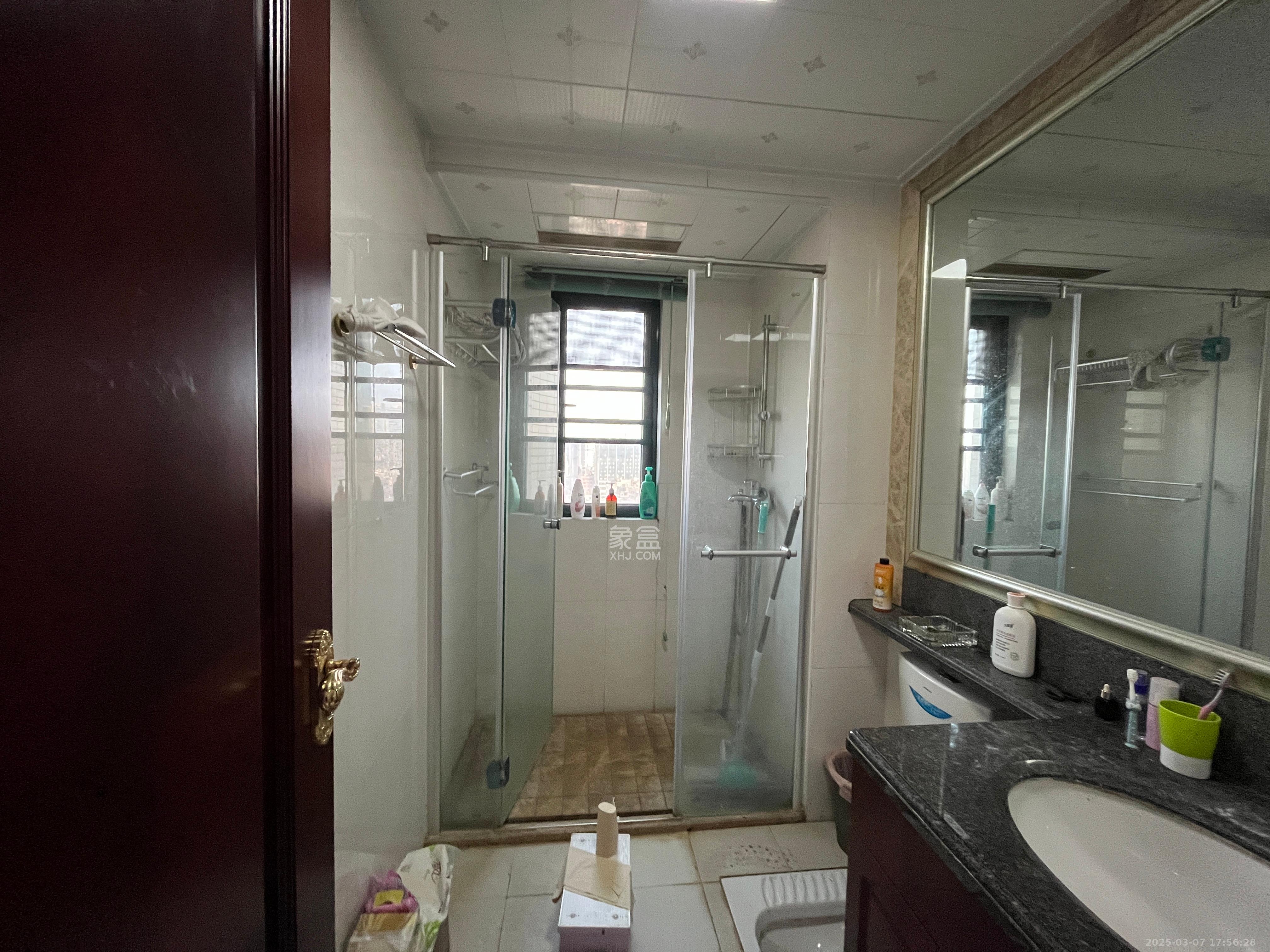 恒大名都 4室2厅2卫 2200.0元/月 恒大名都 4室2厅2卫 2200.0元/月室内图