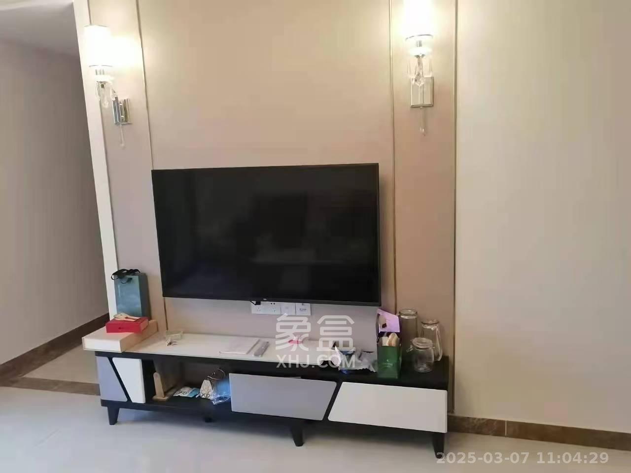恒大上林苑  3室2厅2卫   2800.00元/月室内图