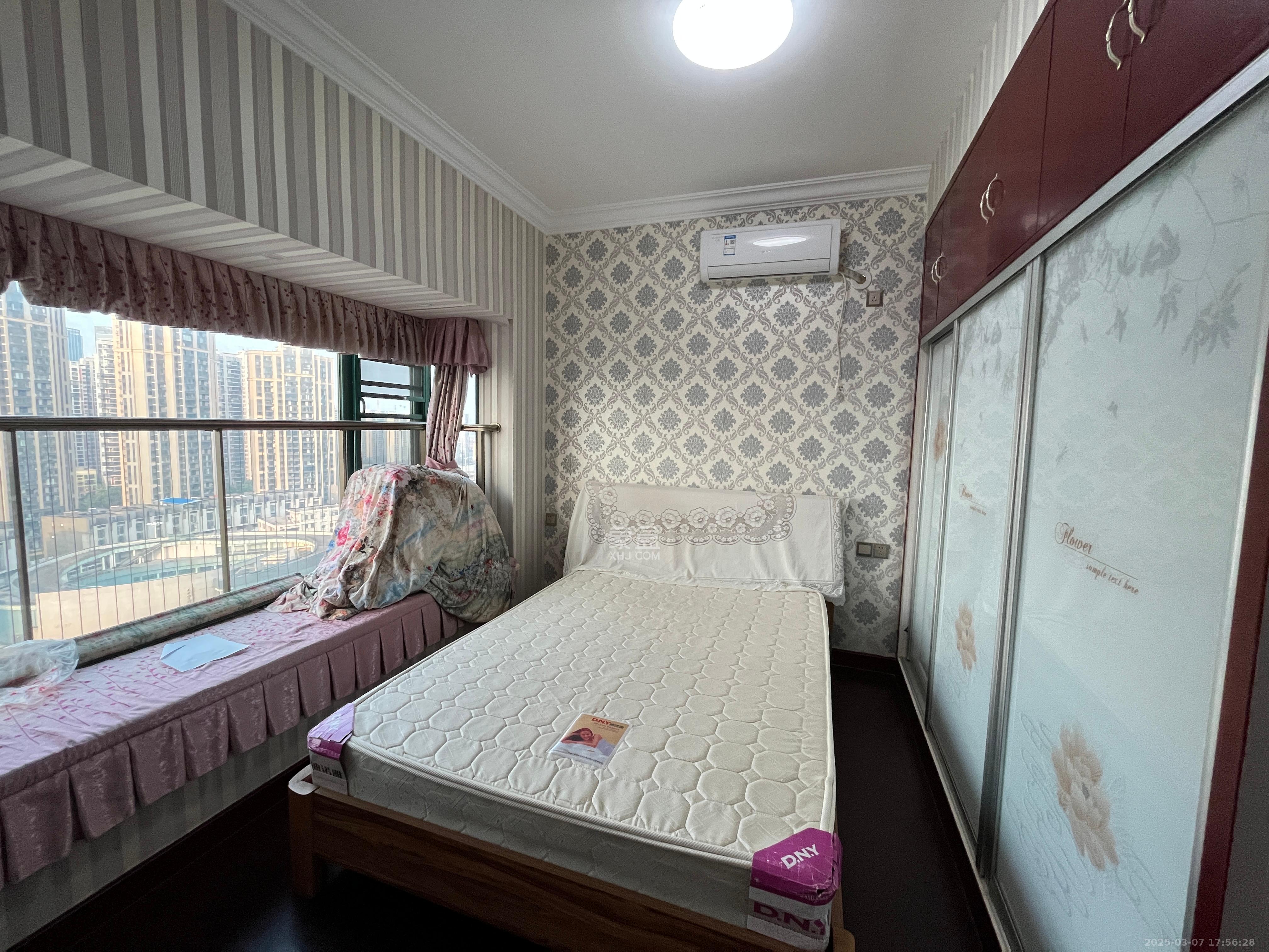 恒大名都 4室2厅2卫 2200.0元/月 恒大名都 4室2厅2卫 2200.0元/月室内图