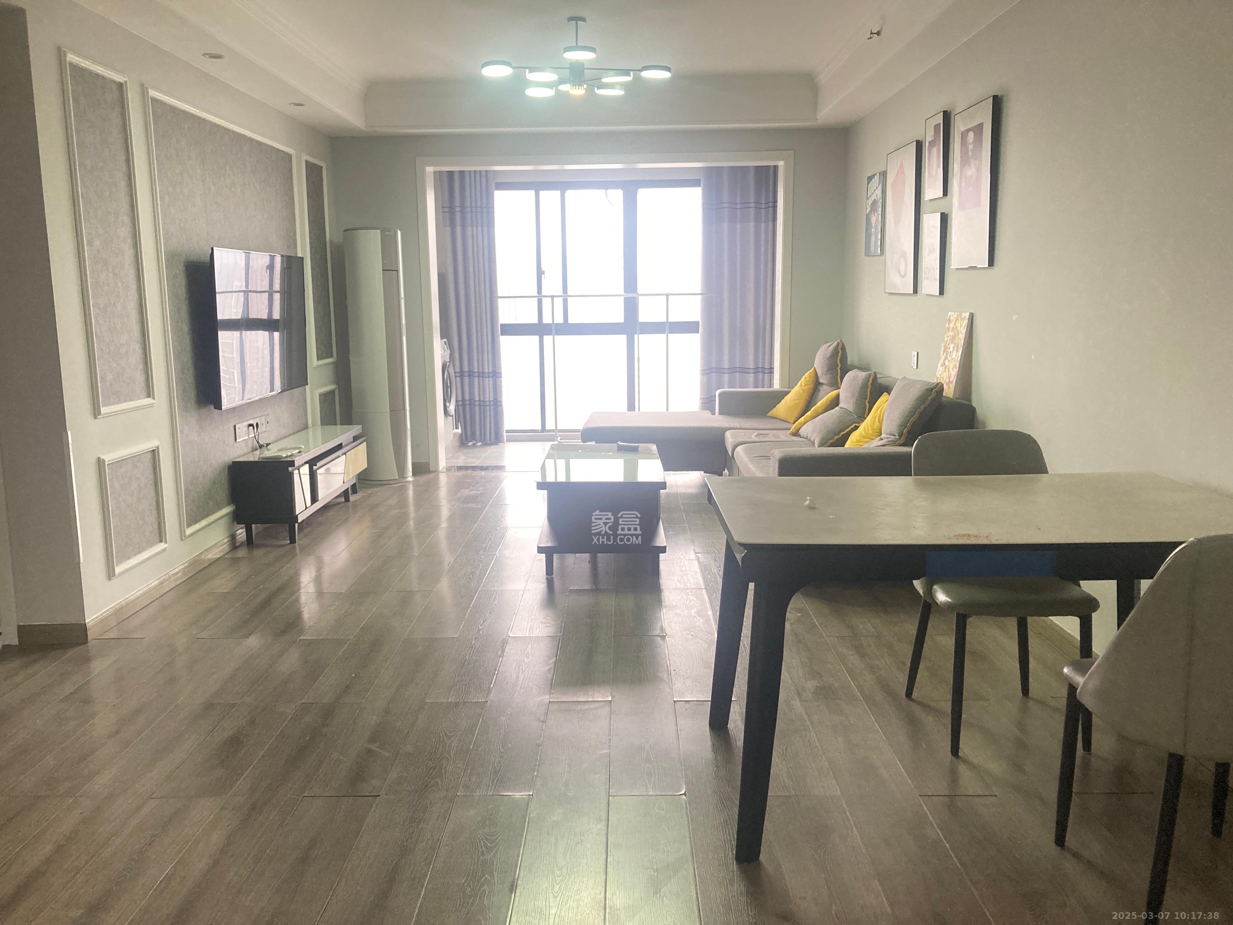 北辰三角洲C3区 3室2厅2卫 3500.0元/月 北辰三角洲C3区 3室2厅2卫 3500.0元/月室内图