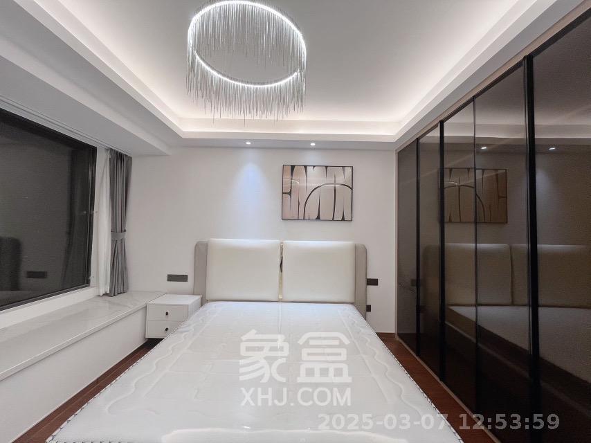 旭辉雨花郡  4室2厅2卫    6000.0元/月室内图