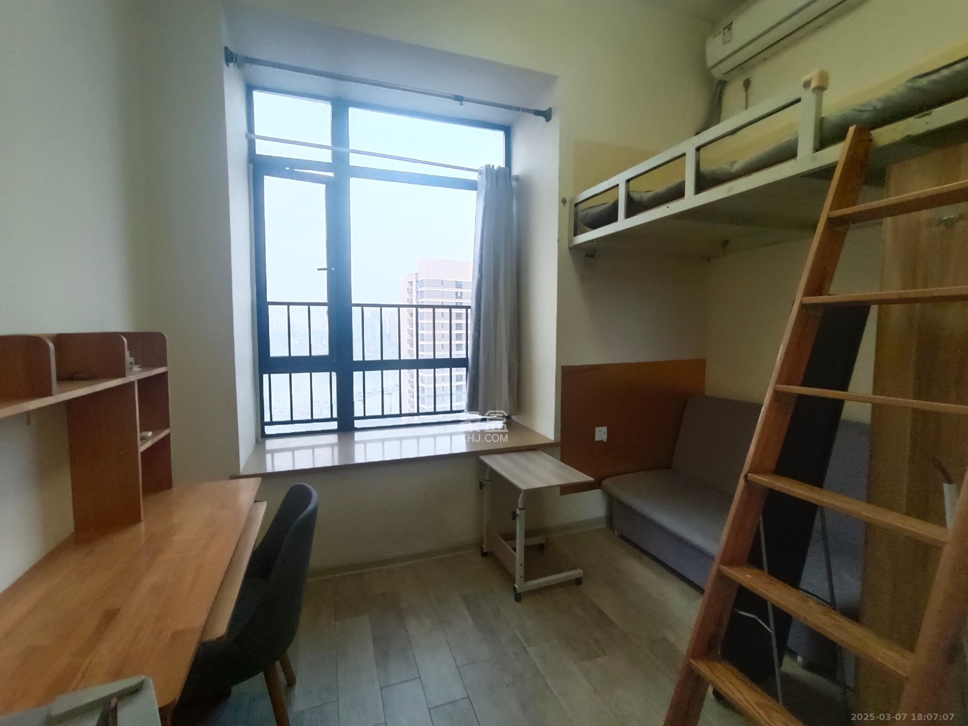 兰亭湾畔 1室1厅1卫 900.0元/月 兰亭湾畔 1室1厅1卫 900.0元/月室内图