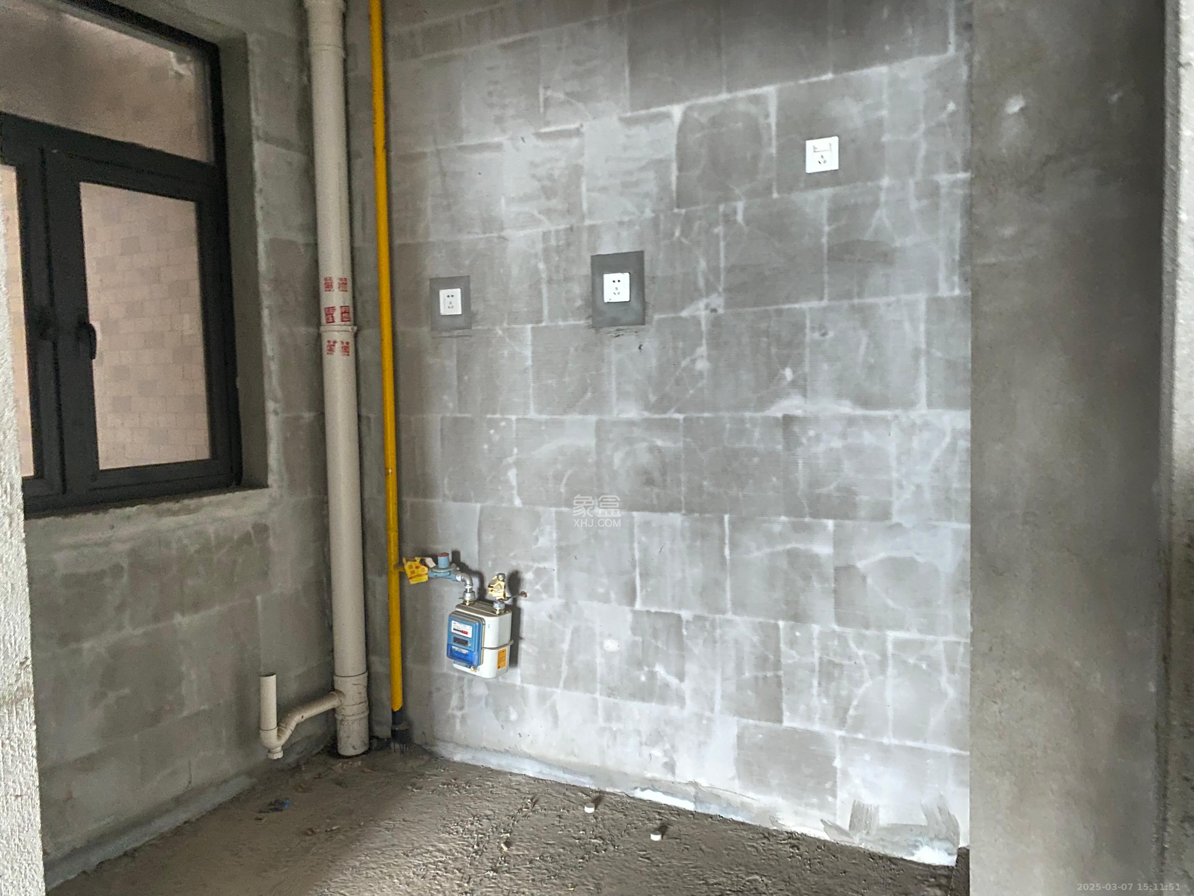 未来漫城 3室2厅1卫 1500.0元/月 未来漫城 3室2厅1卫 1500.0元/月室内图