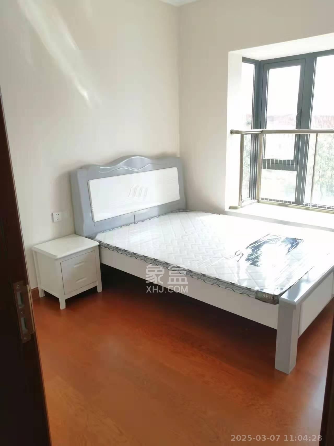 恒大上林苑  3室2厅2卫   2800.00元/月室内图