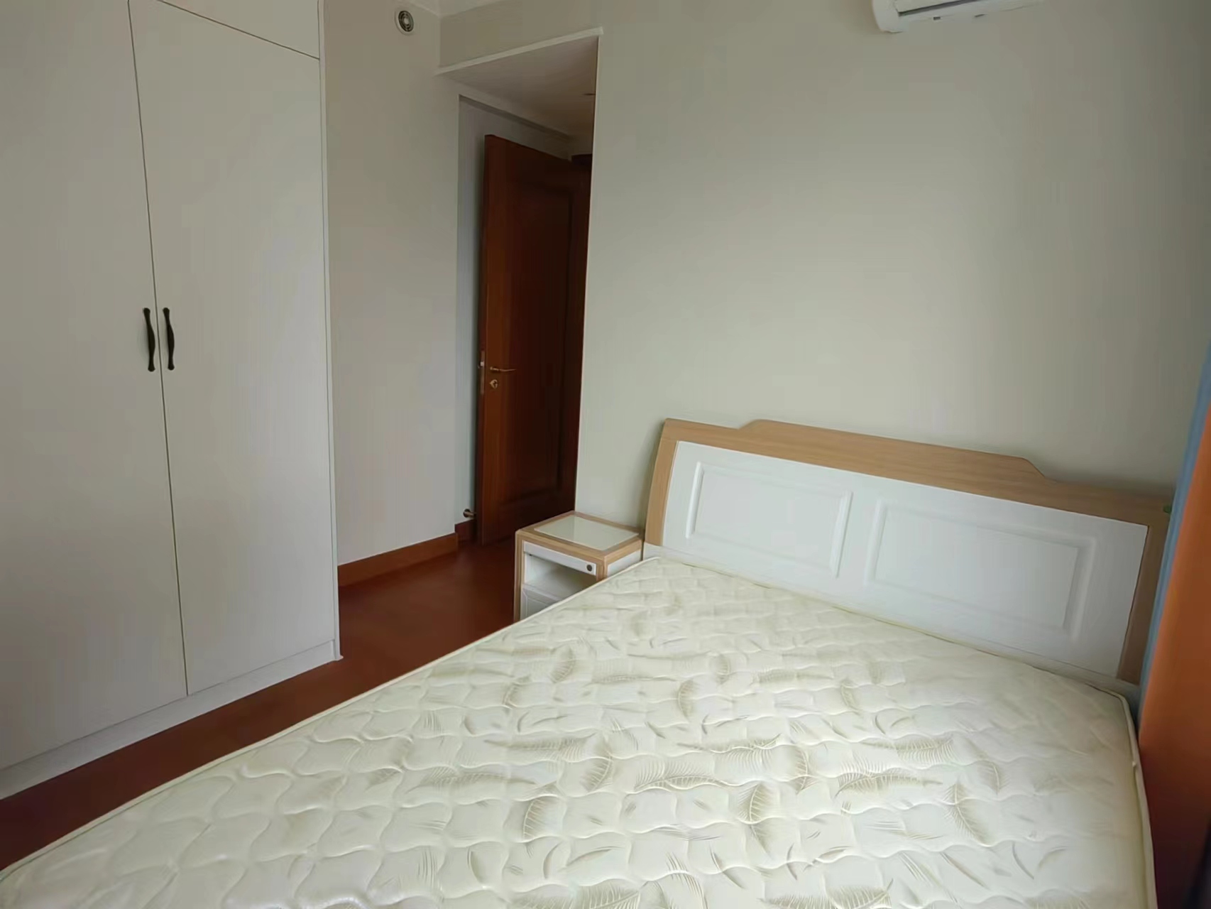 恒大绿洲 2室2厅1卫 2100.0元/月 恒大绿洲 2室2厅1卫 2100.0元/月室内图