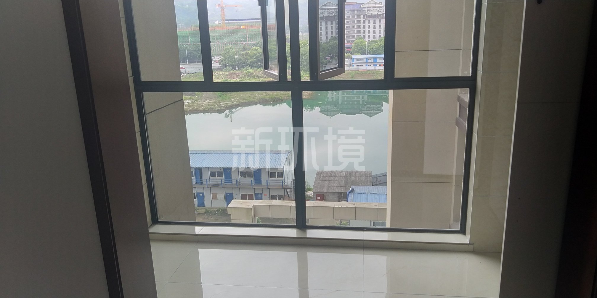 昊天珑璟湾  4室2厅2卫   83.80万室内图