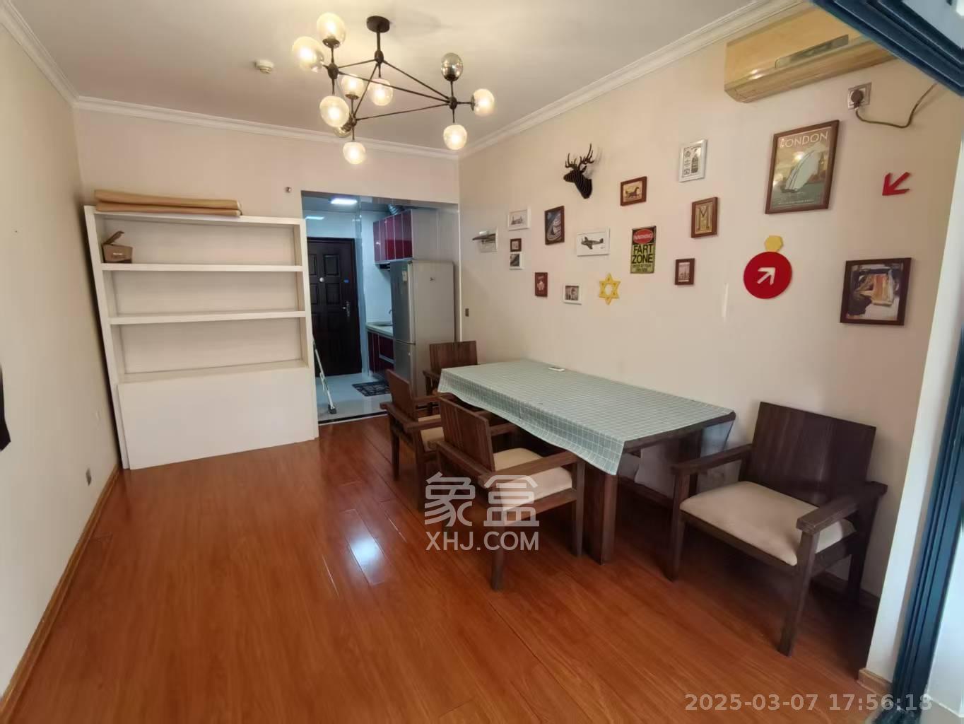 阳光锦城 1室1厅1卫 1500.0元/月 阳光锦城 1室1厅1卫 1500.0元/月室内图