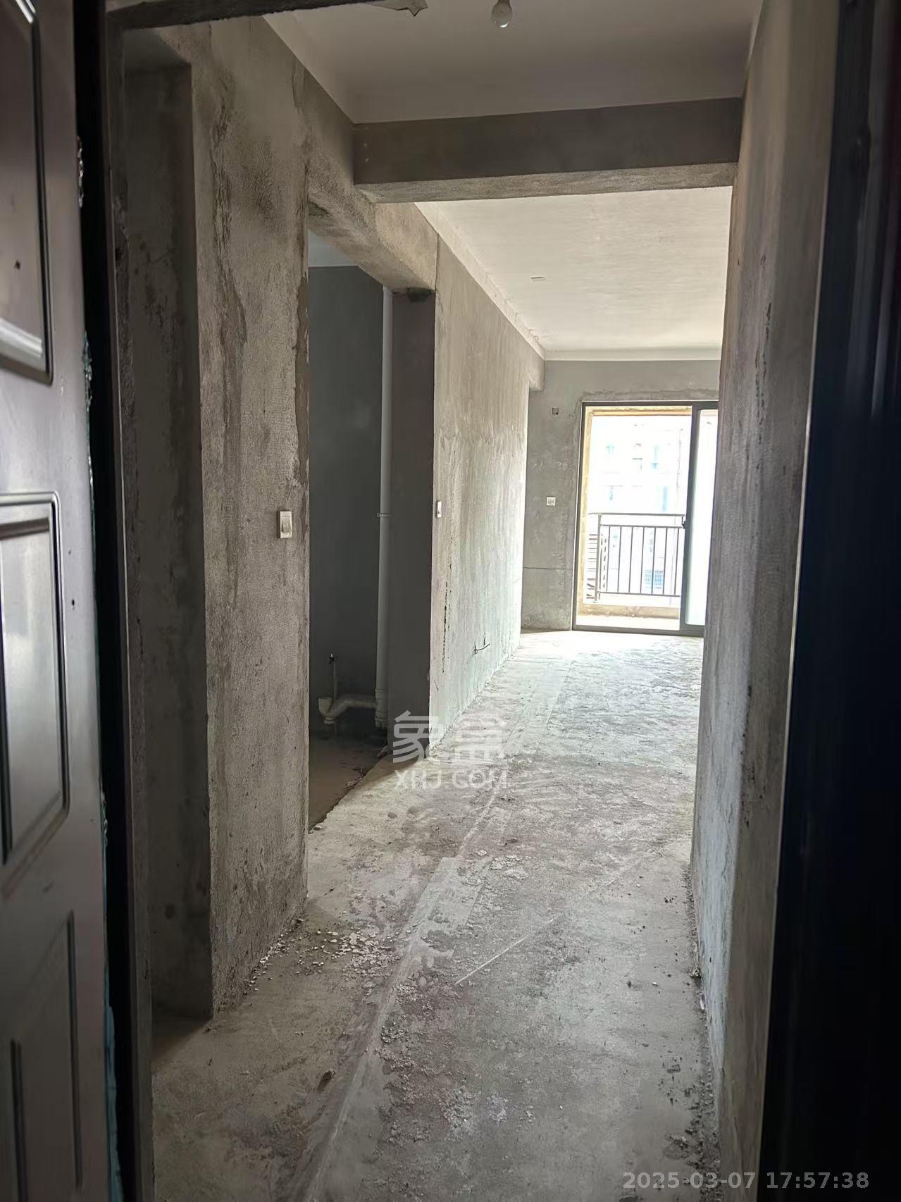 新天地步步高 3室2厅1卫 40.0万 新天地步步高 3室2厅1卫 40.0万室内图