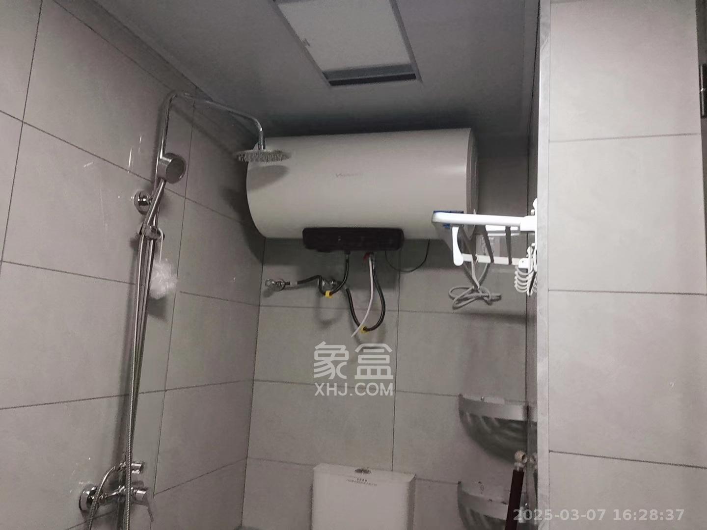 奥园城市天骄一期  1室1厅1卫   1700.00元/月室内图