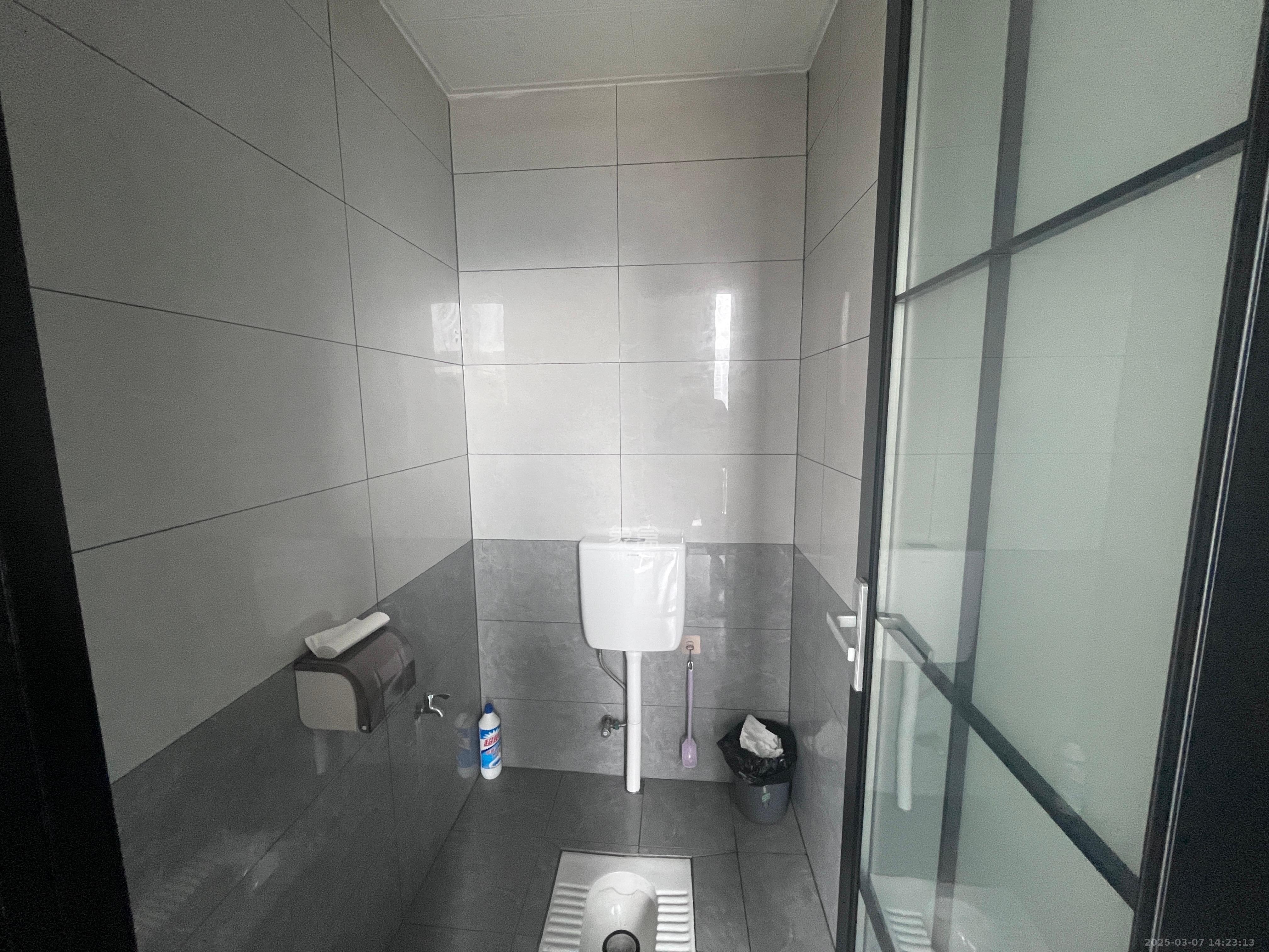 中建悦和城  1室1厅1卫   8500.00元/月室内图