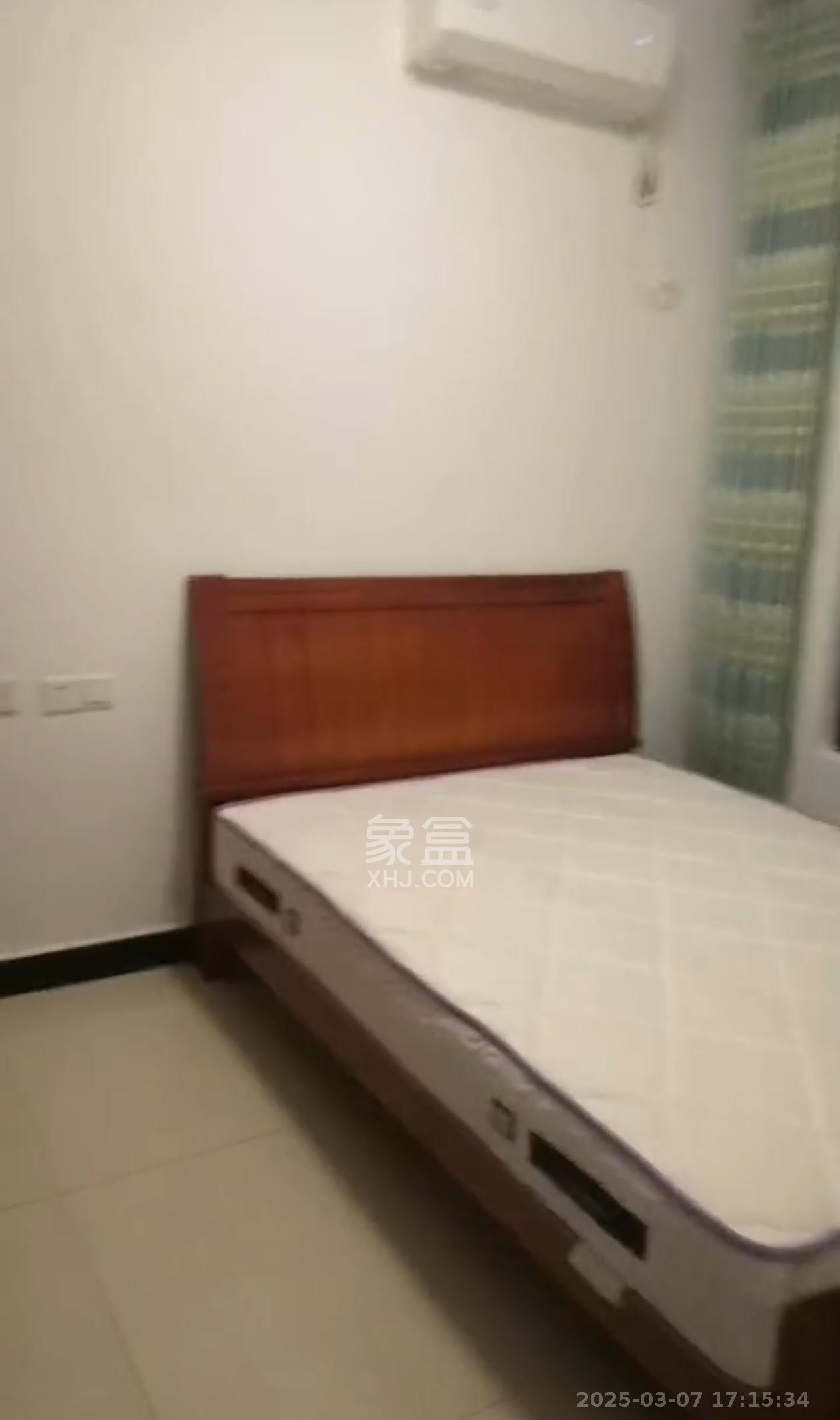 奥林匹克花园贡院三期  1室1厅1卫    1800.0元/月室内图