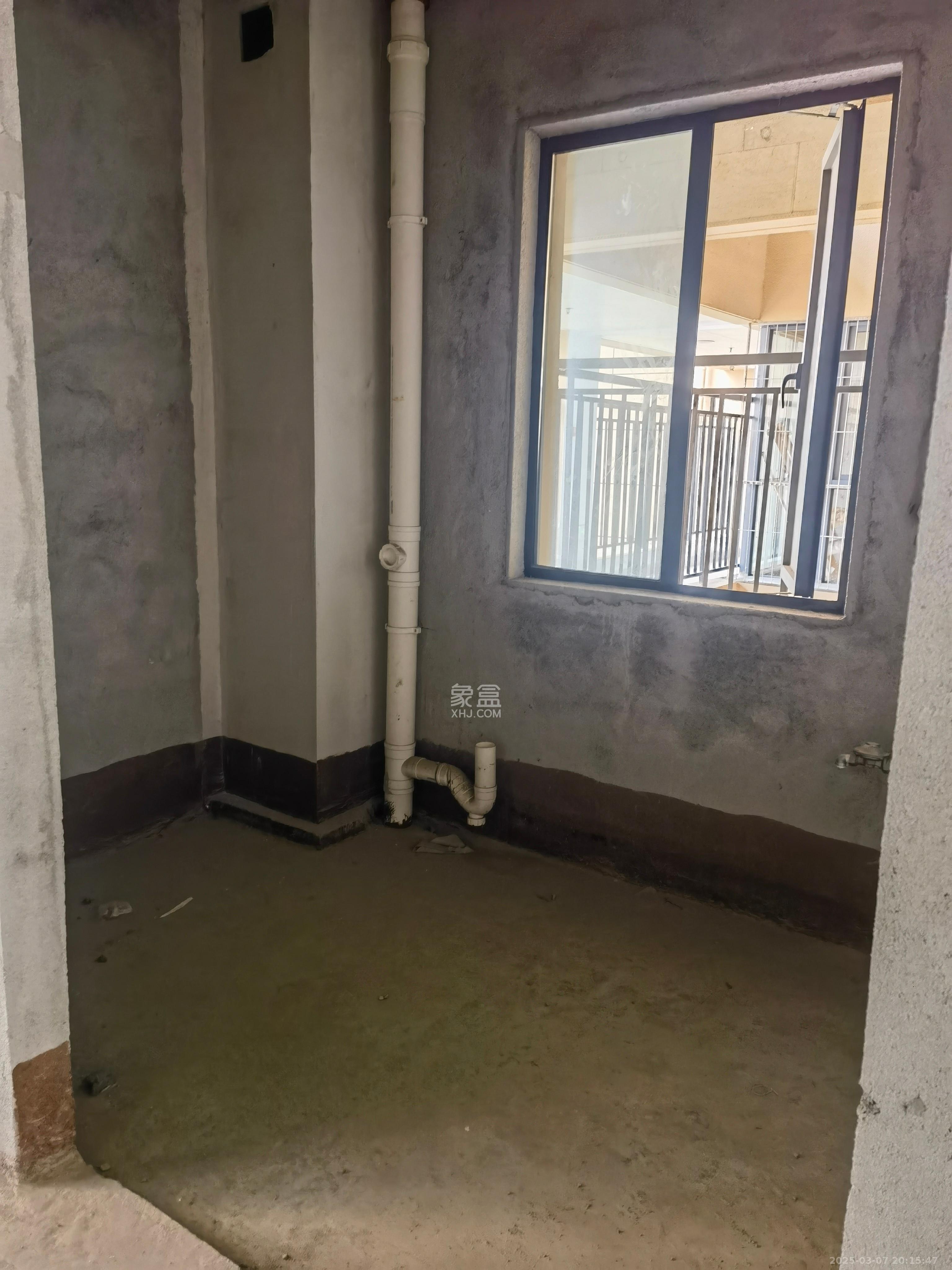 莲馨苑  2室1厅1卫   1500.00元/月室内图