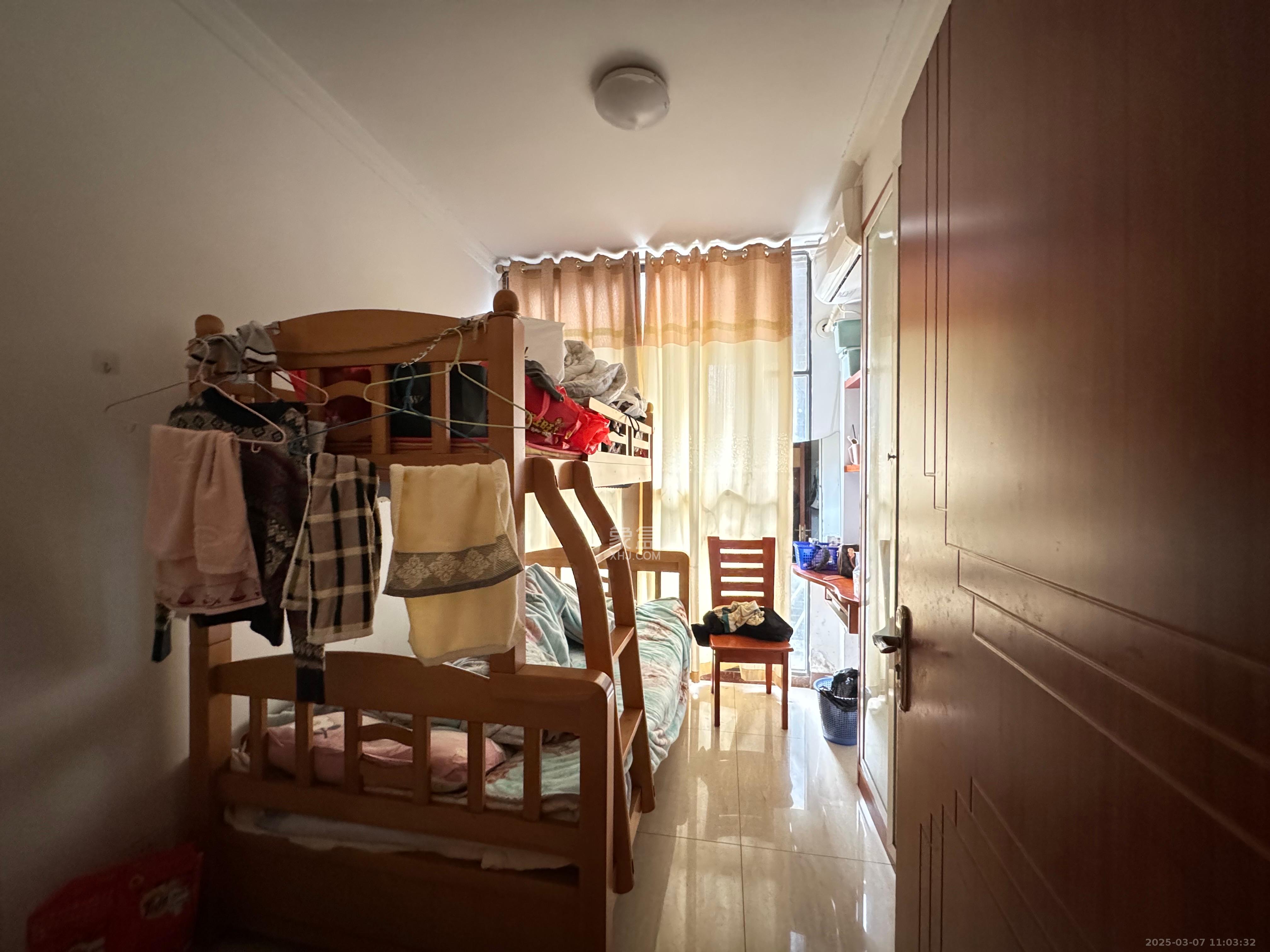 中信文化广场(中信新城二期) 3室2厅1卫 2000.0元/月 中信文化广场(中信新城二期) 3室2厅1卫 2000.0元/月室内图