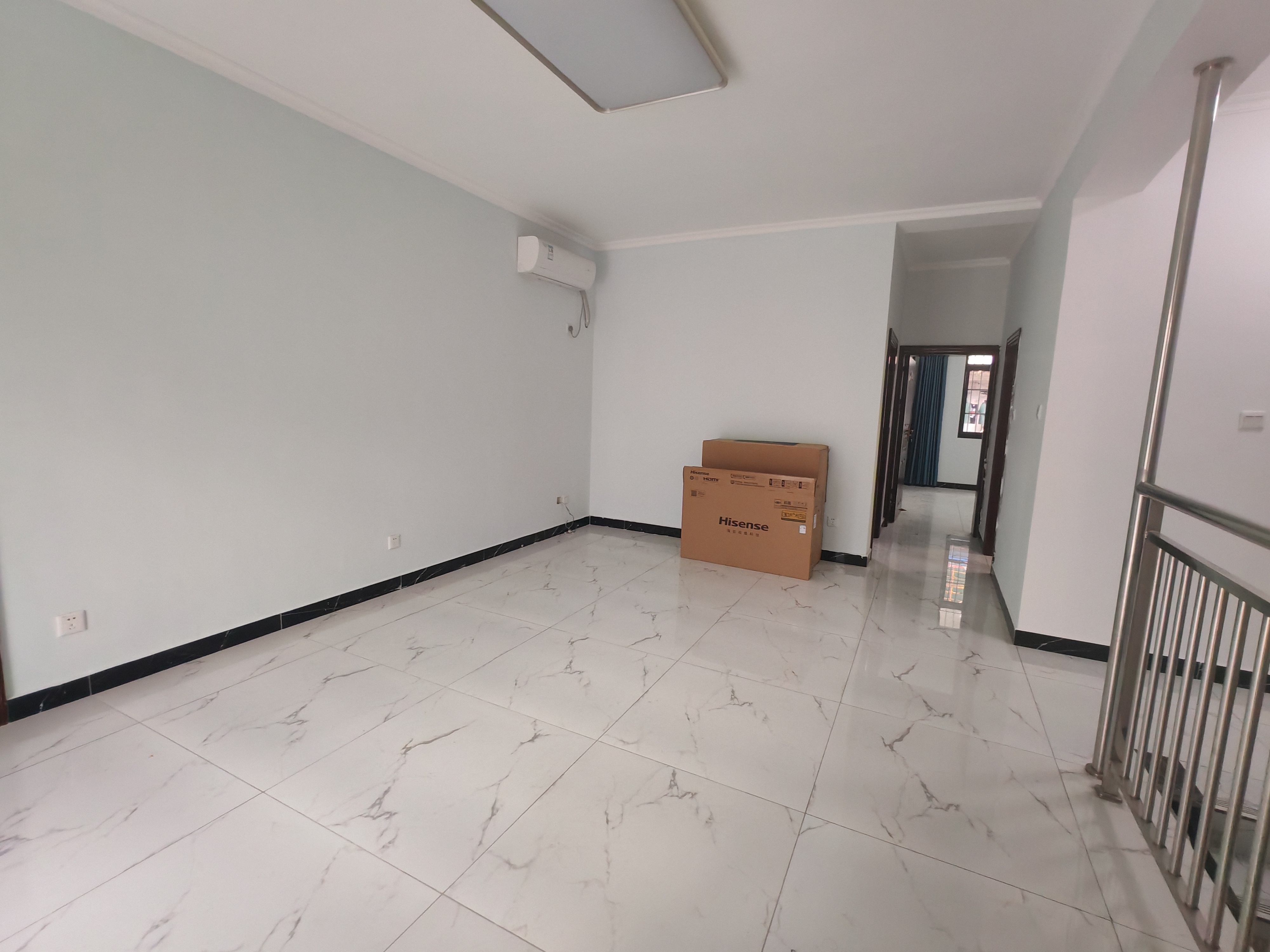 外经别墅 6室2厅2卫 11000.0元/月 外经别墅 6室2厅2卫 11000.0元/月室内图