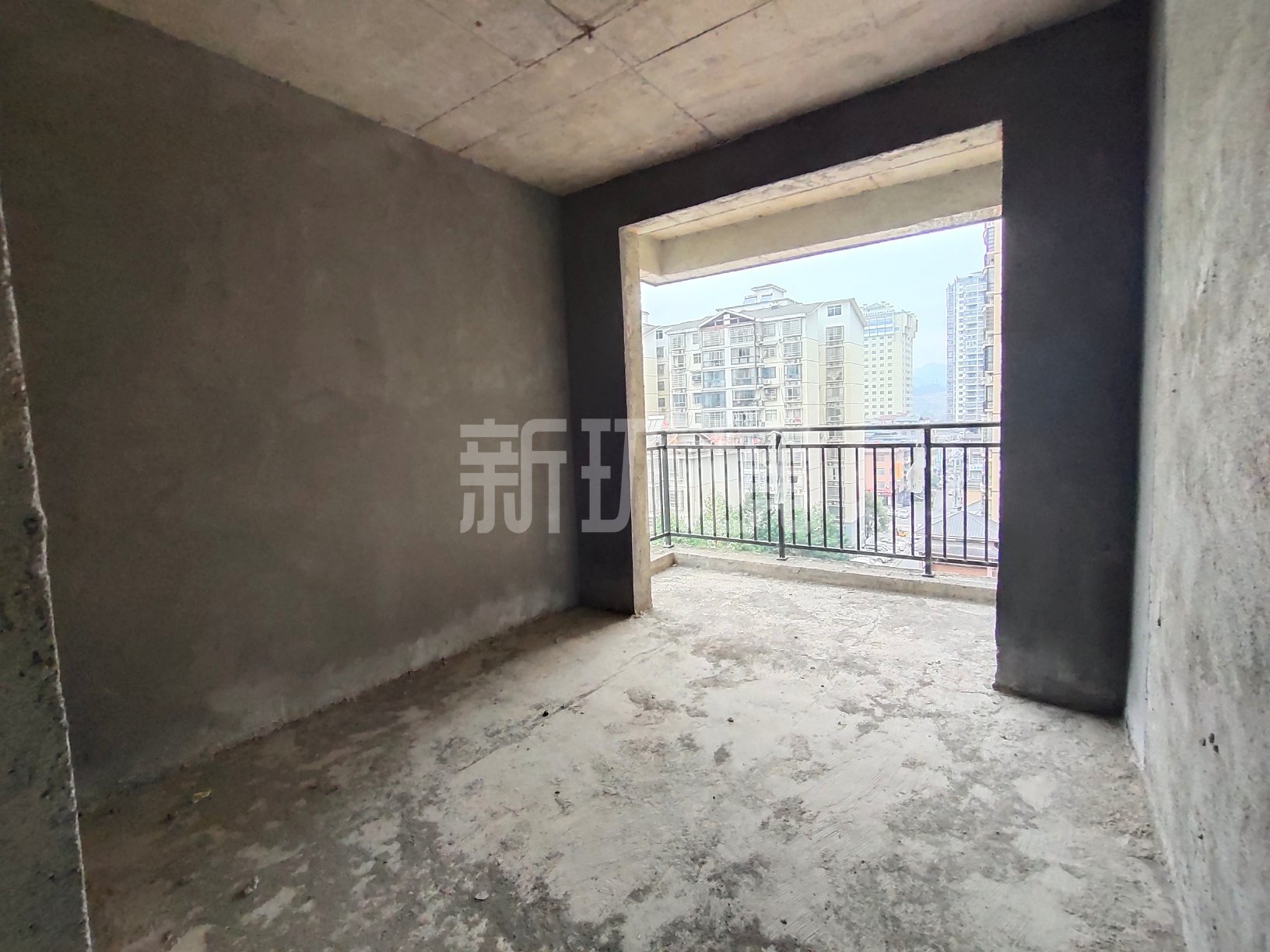 大庸王府 3室2厅1卫 58.8万 大庸王府 3室2厅1卫 58.8万客厅