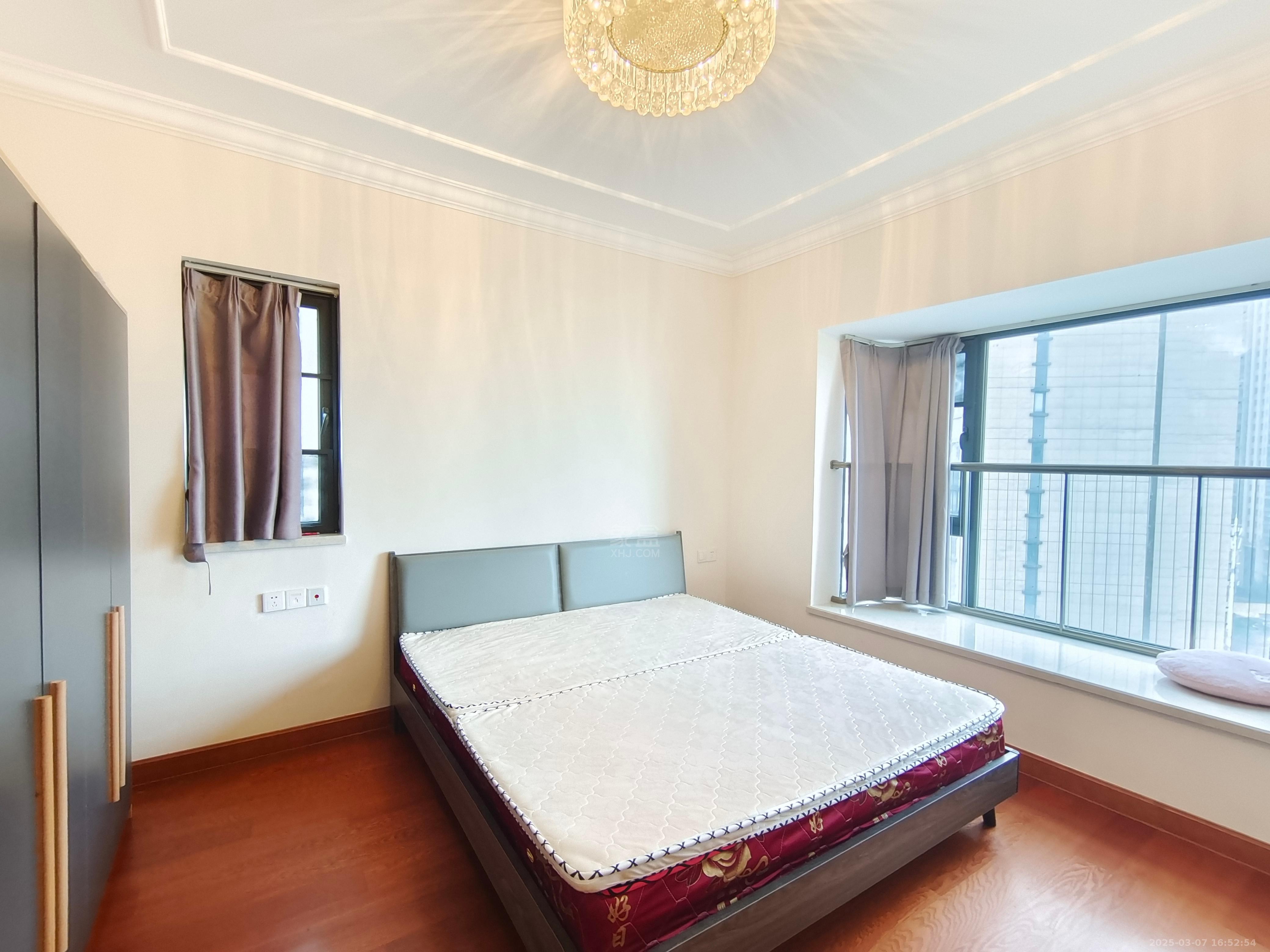 恒大华府 3室2厅1卫 2200.0元/月 恒大华府 3室2厅1卫 2200.0元/月室内图