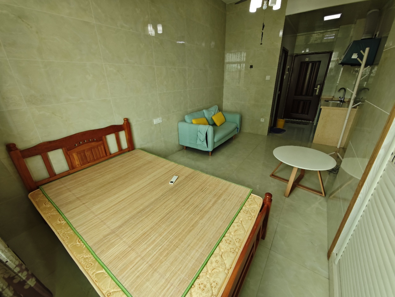 德盛华庭 1室0厅1卫 1000.0元/月 德盛华庭 1室0厅1卫 1000.0元/月室内图