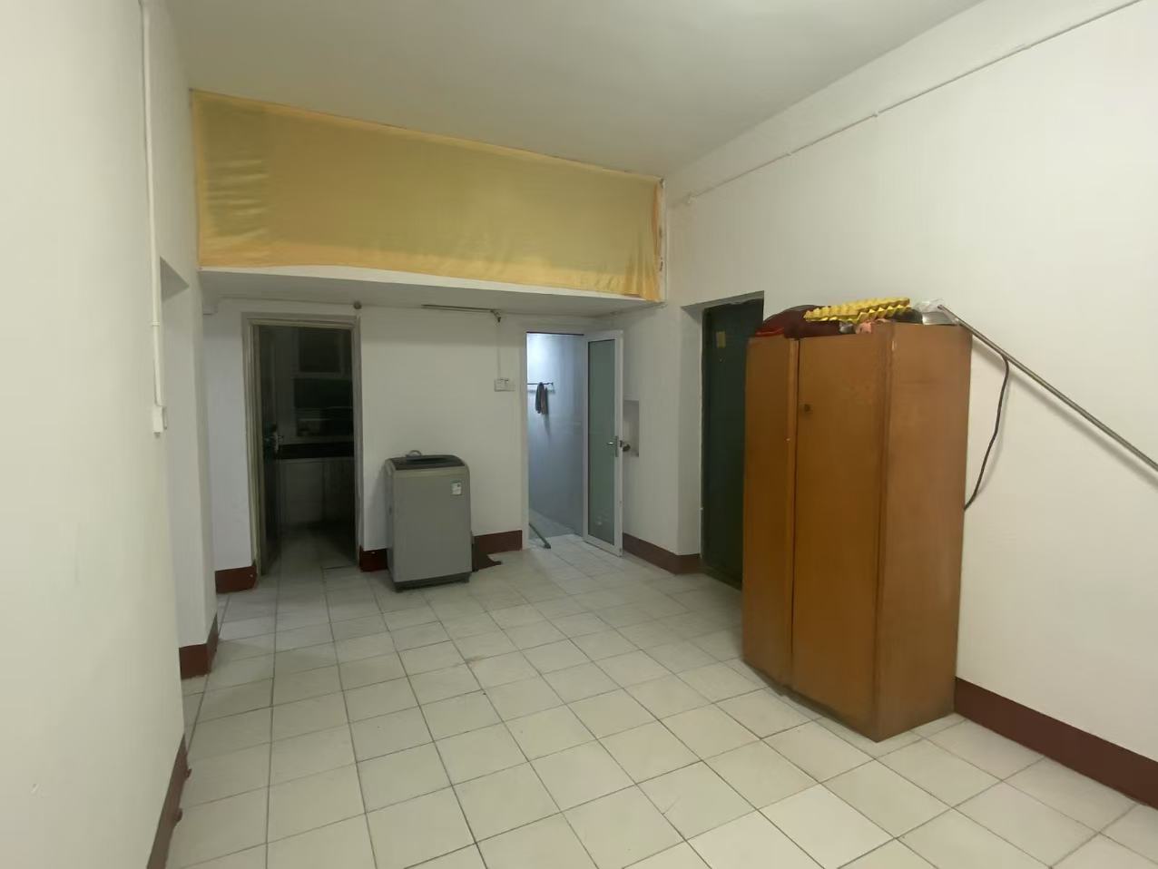 乾元宫社区 2室1厅1卫 700.0元/月 乾元宫社区 2室1厅1卫 700.0元/月室内图