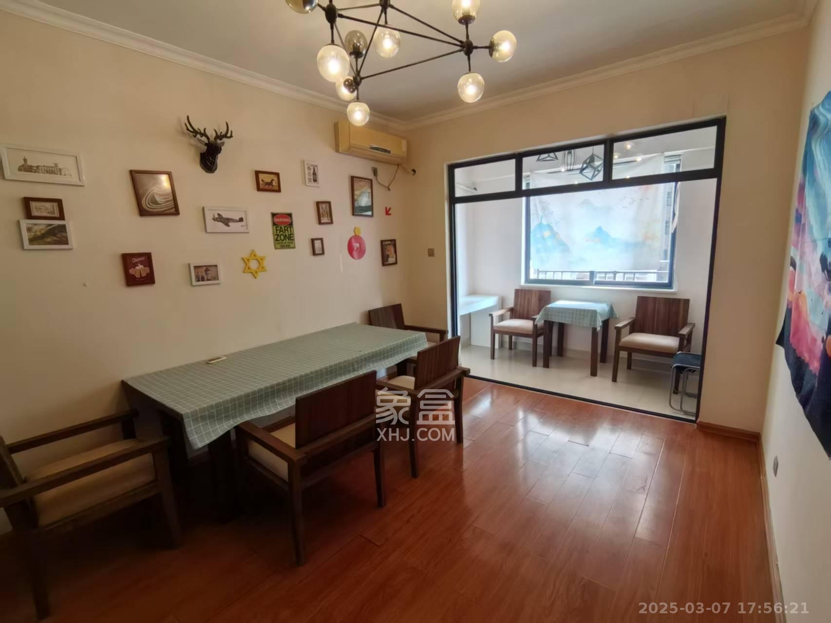 阳光锦城 1室1厅1卫 1500.0元/月 阳光锦城 1室1厅1卫 1500.0元/月室内图