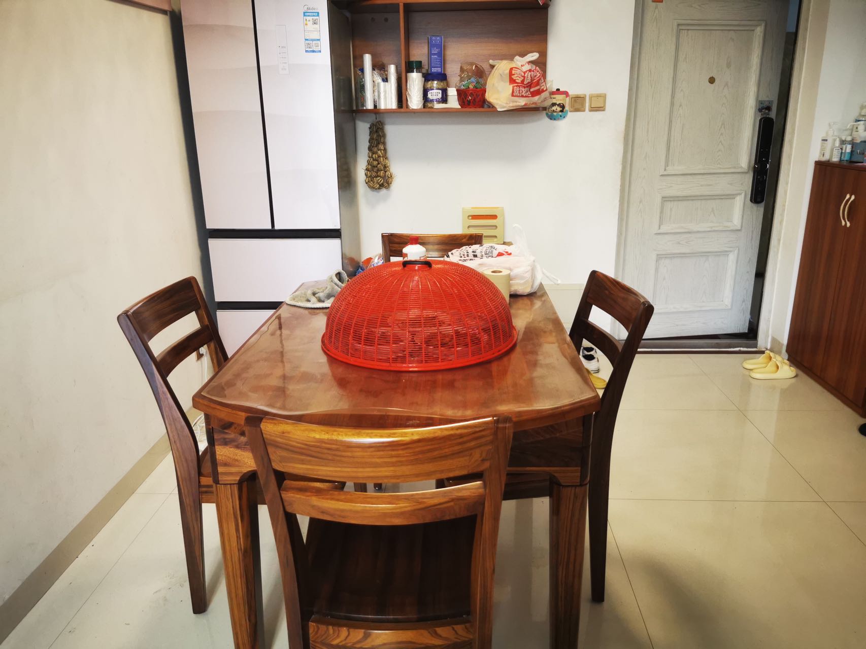 逸秀雅苑  3室1厅1卫    155.0万 逸秀雅苑  3室1厅1卫    155.0万客厅