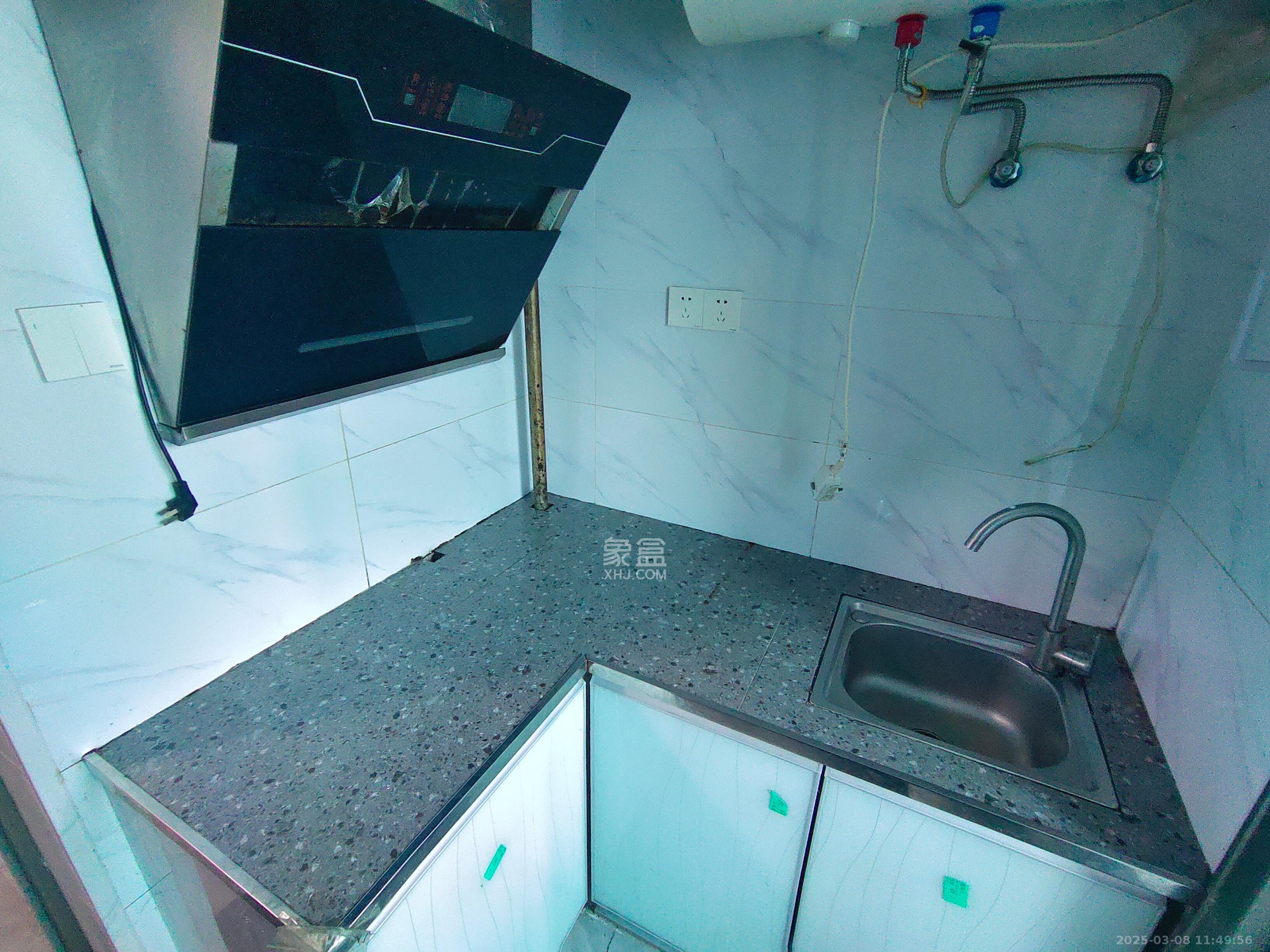 大桥四区 1室0厅0卫 1100.0元/月 大桥四区 1室0厅0卫 1100.0元/月室内图