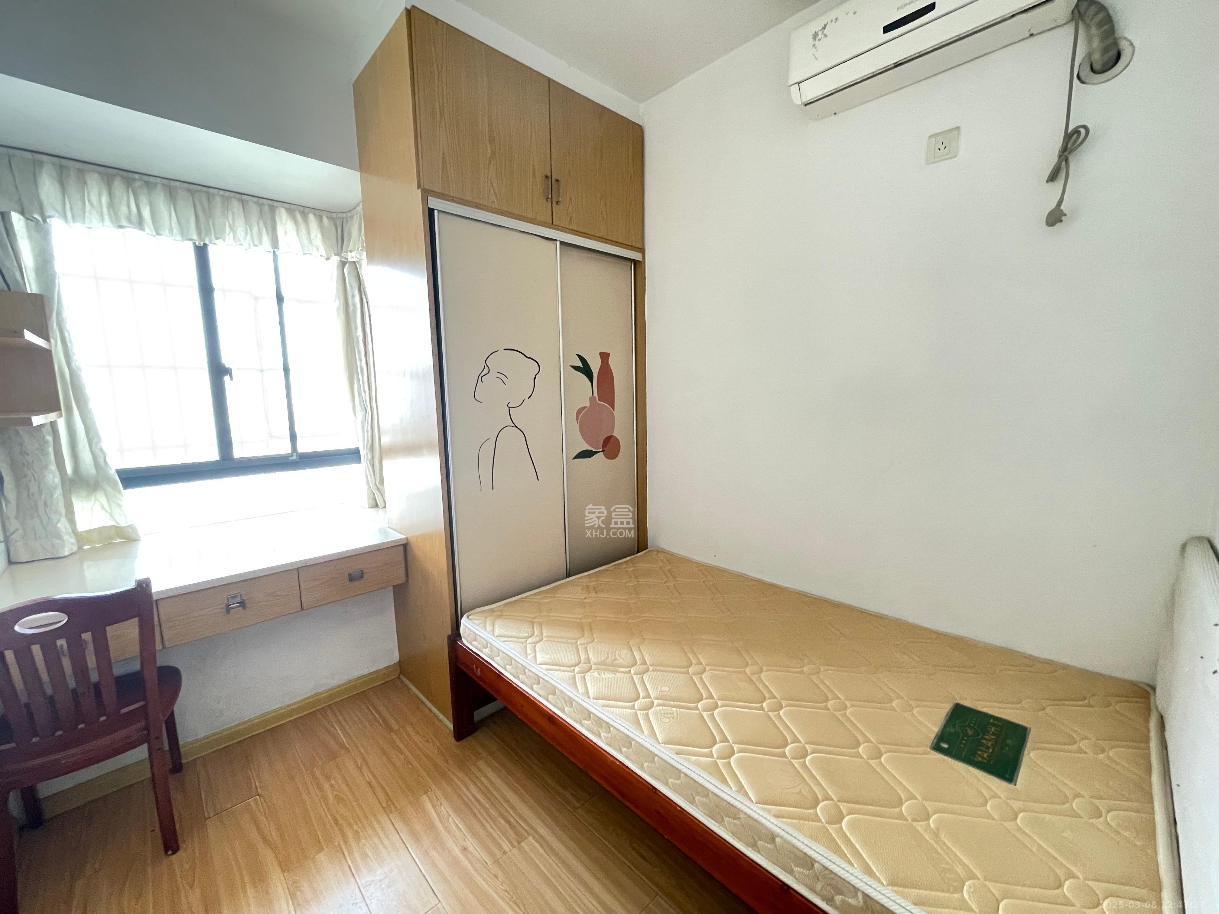 城南故事家园  3室2厅1卫   2000.00元/月室内图