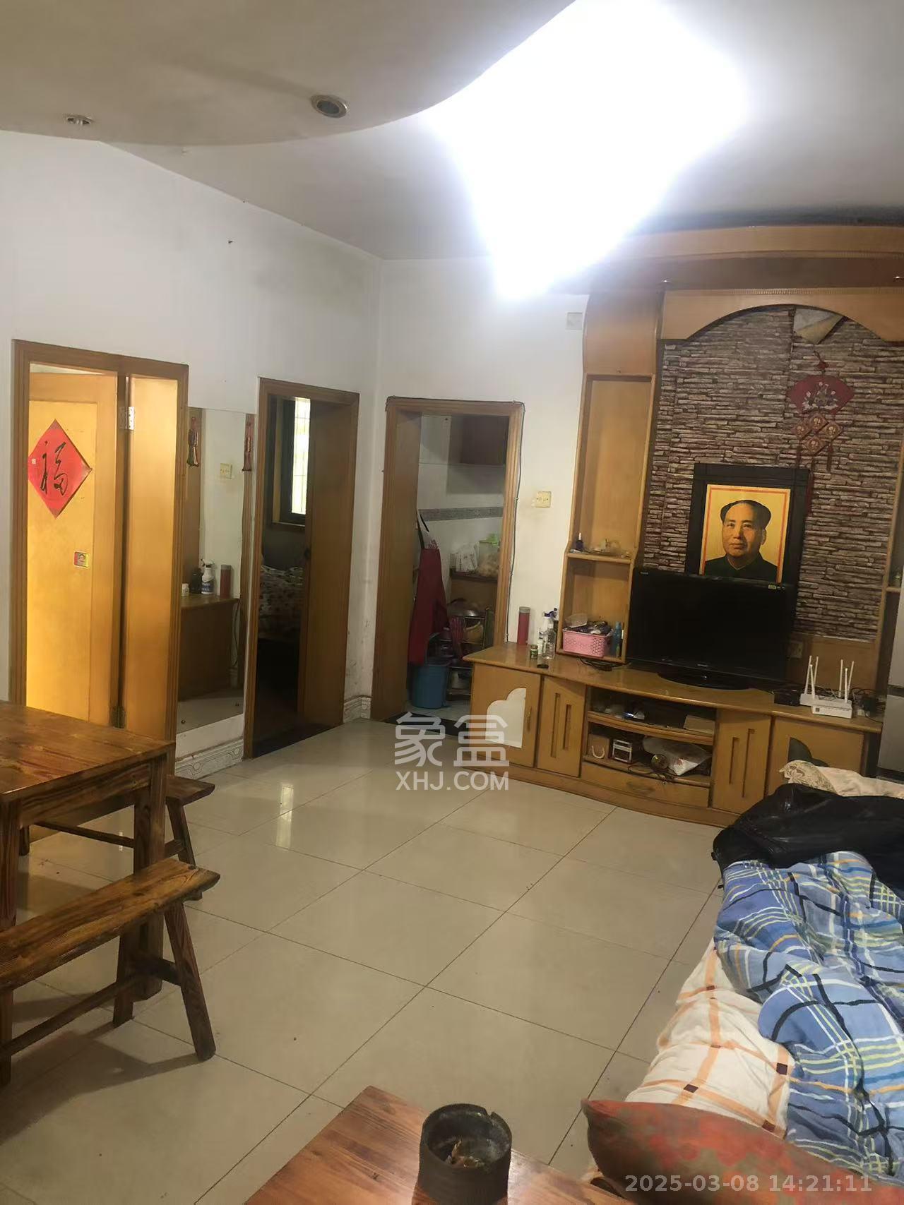 茶园坡社区(原王家冲社区)  2室1厅1卫    1400.0元/月 茶园坡社区(原王家冲社区)  2室1厅1卫    1400.0元/月室内图