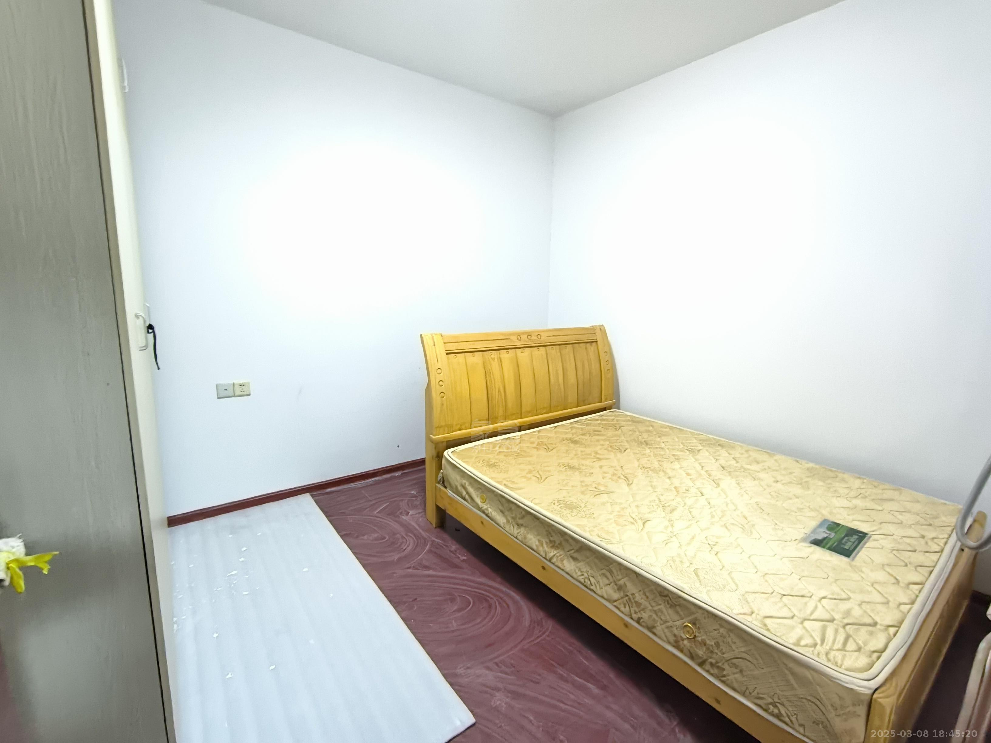 佳兆业金域天下二期 3室2厅1卫 1600.0元/月 佳兆业金域天下二期 3室2厅1卫 1600.0元/月室内图