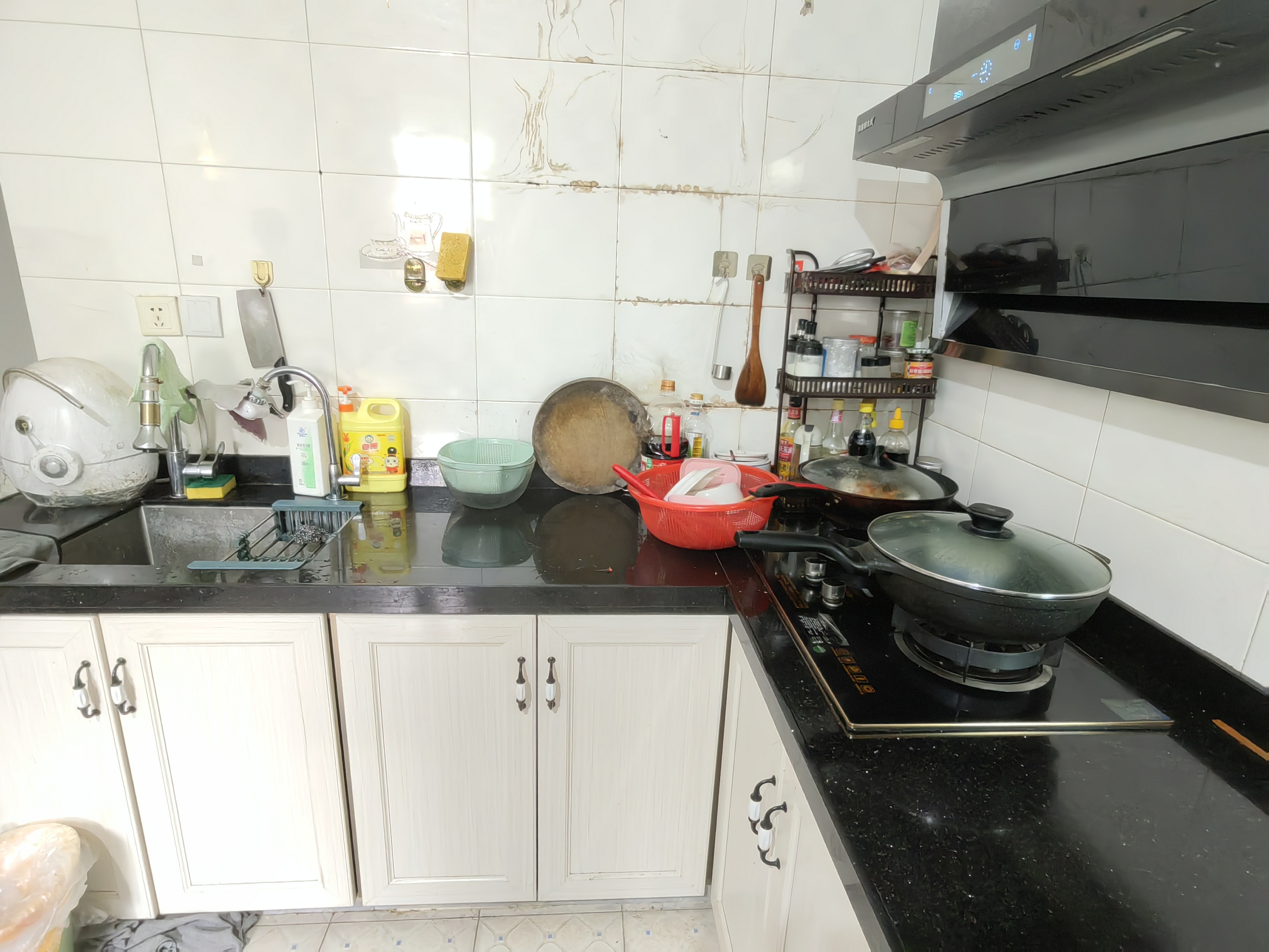 立天公寓 2室2厅1卫 56.0万 立天公寓 2室2厅1卫 56.0万客厅