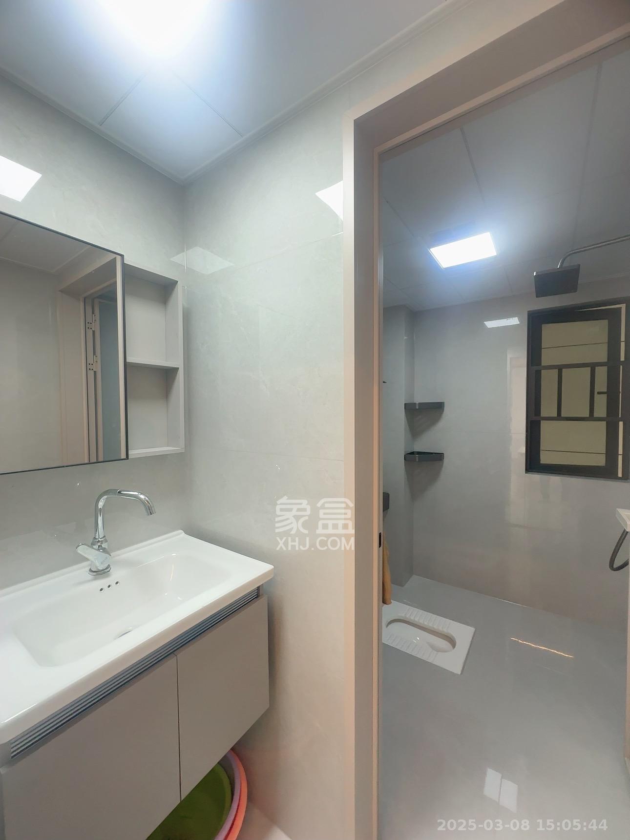 爱情公望府  3室2厅2卫    2300.0元/月室内图