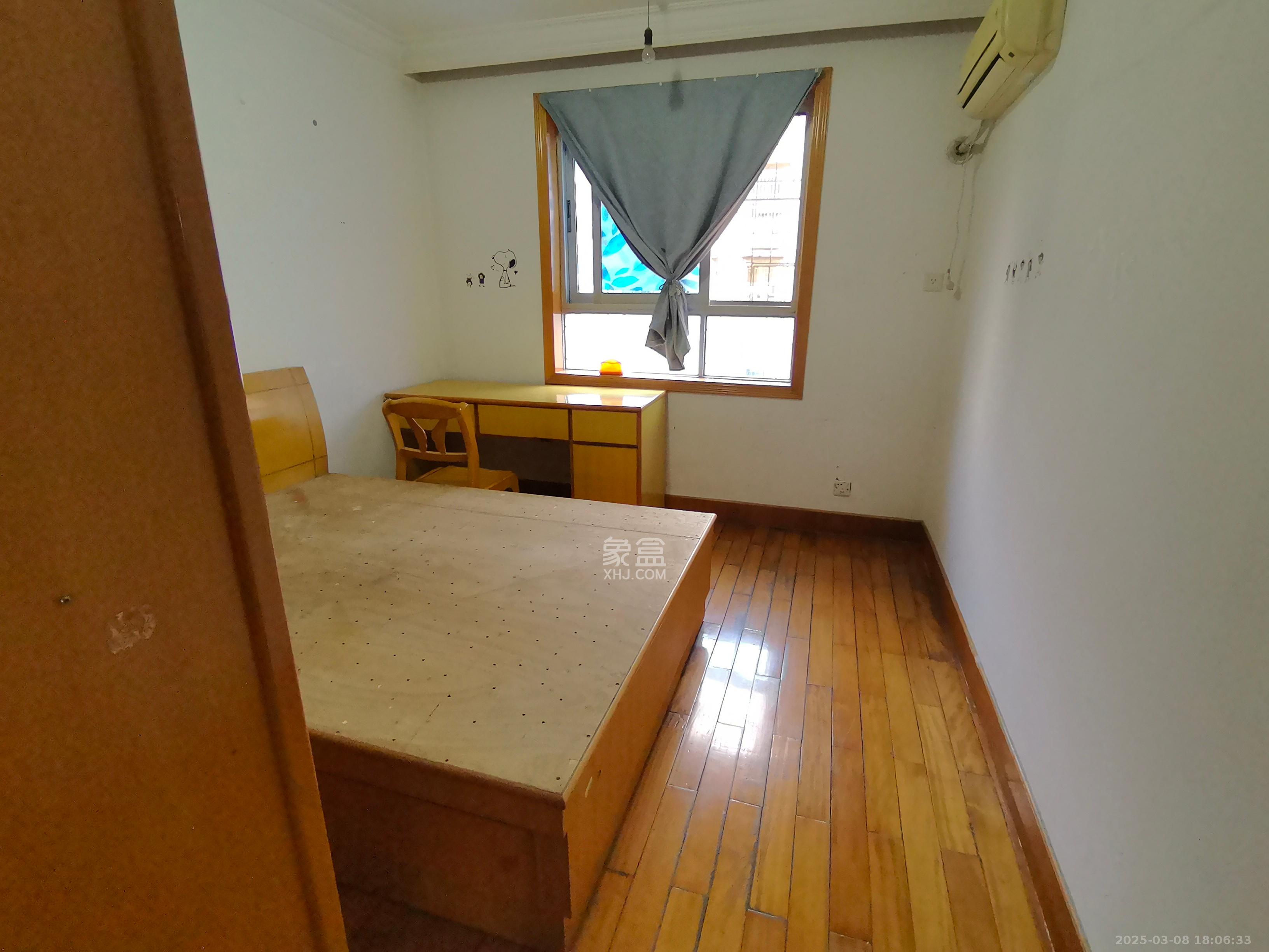 荷花园市直教师村（长沙市教育局直属教师二村）  3室1厅1卫   2000.00元/月室内图