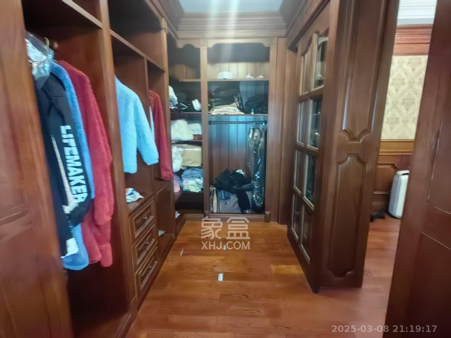 宏聚地中海 5室2厅4卫 6800.0元/月 宏聚地中海 5室2厅4卫 6800.0元/月室内图