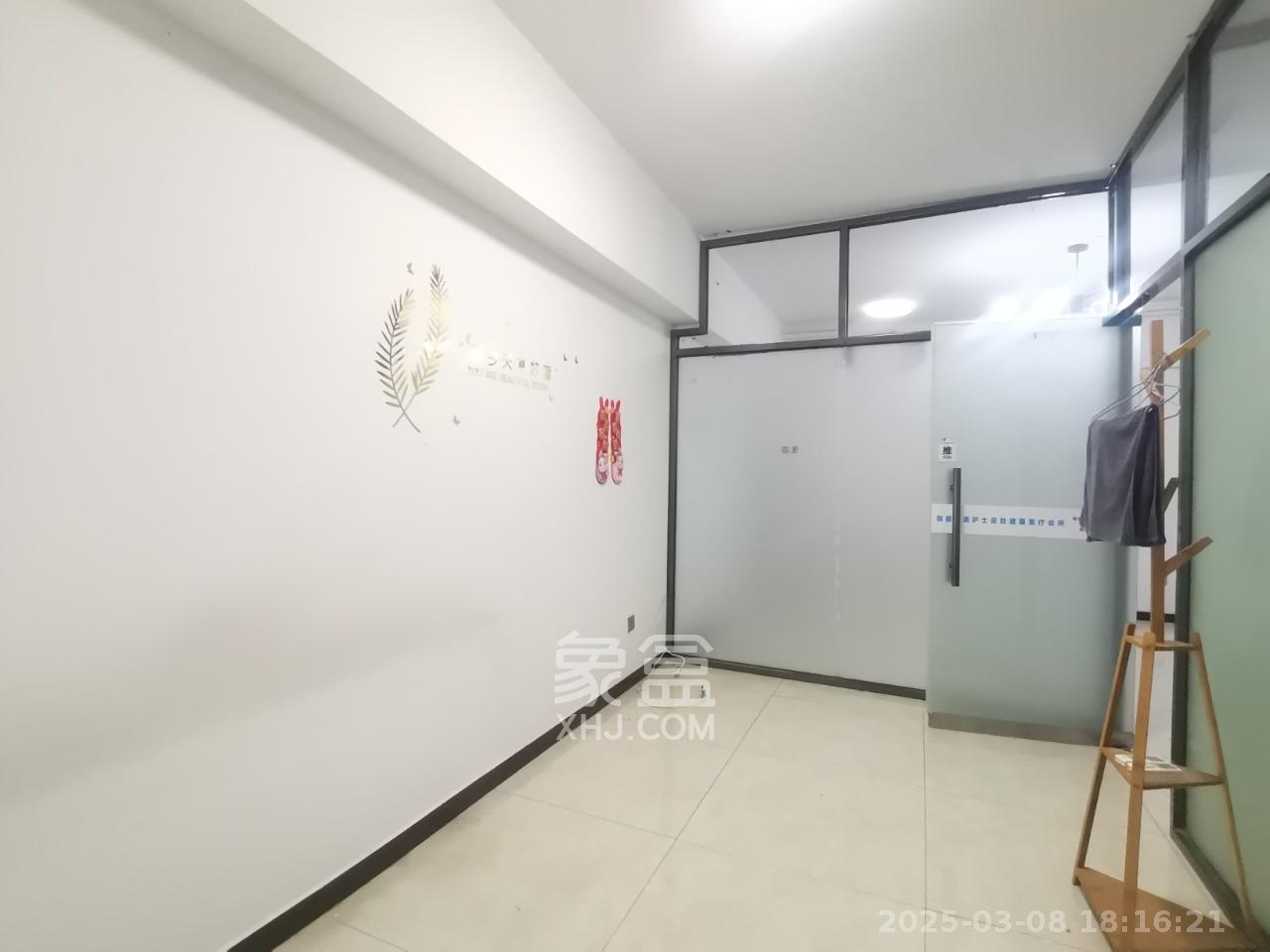 中建芙蓉嘉苑  2室1厅1卫   2200.00元/月室内图