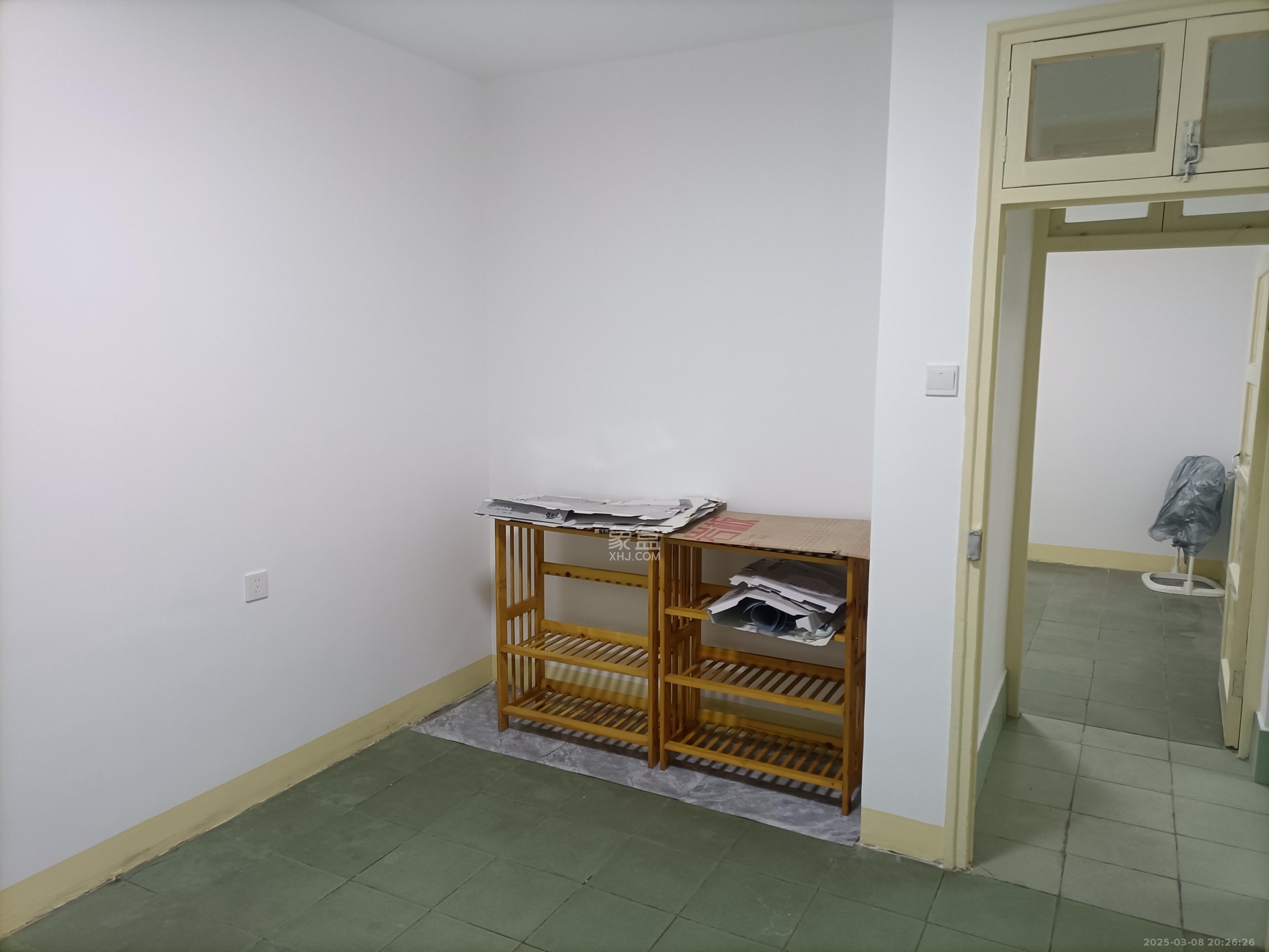 天心区教师村宿舍 3室2厅1卫 1900.0元/月 天心区教师村宿舍 3室2厅1卫 1900.0元/月室内图