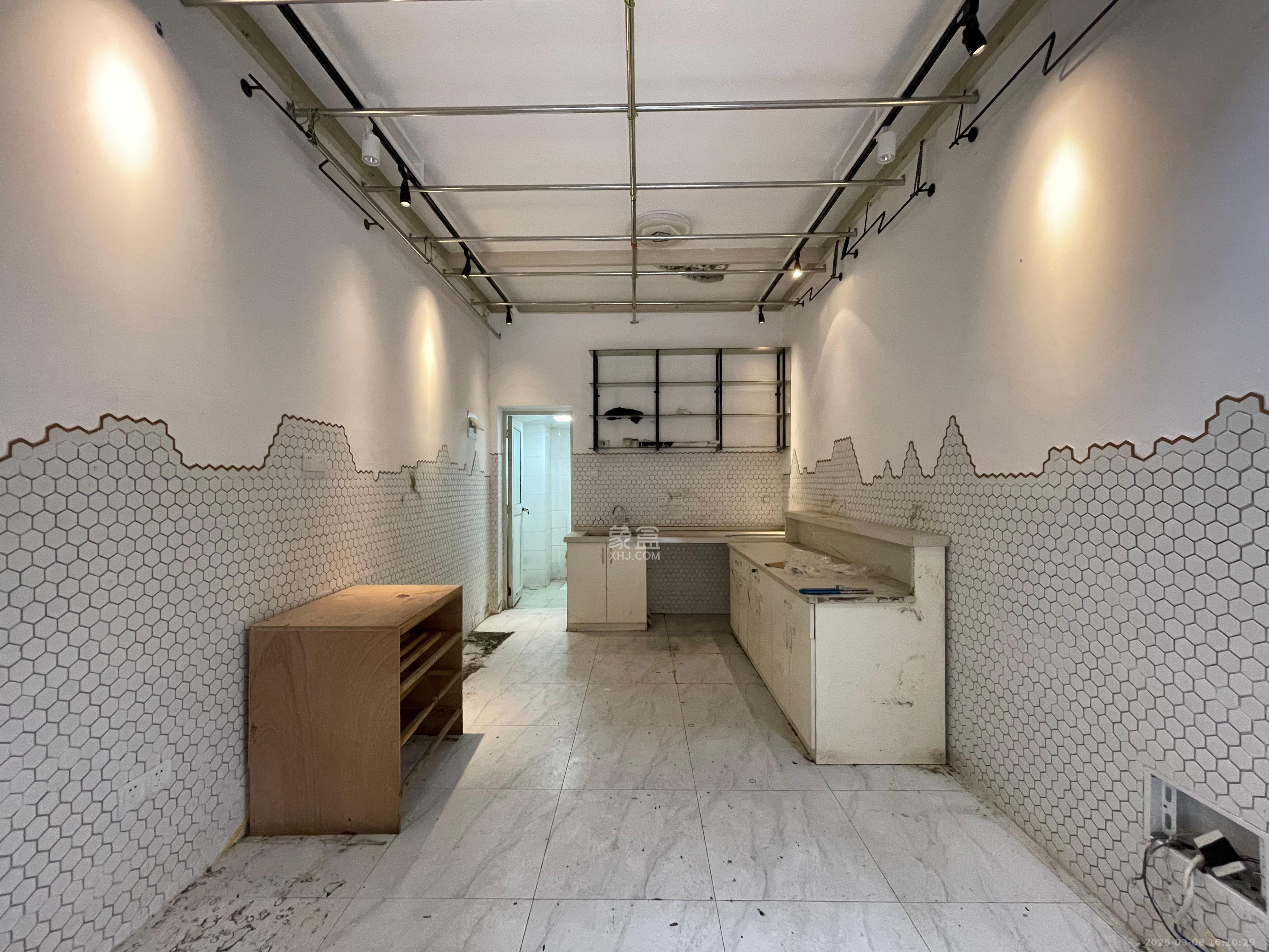 恒大名都   29.93㎡      1600.0元/月室内图