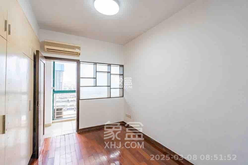 四季阳光花城 4室2厅2卫 4500.0元/月 四季阳光花城 4室2厅2卫 4500.0元/月室内图