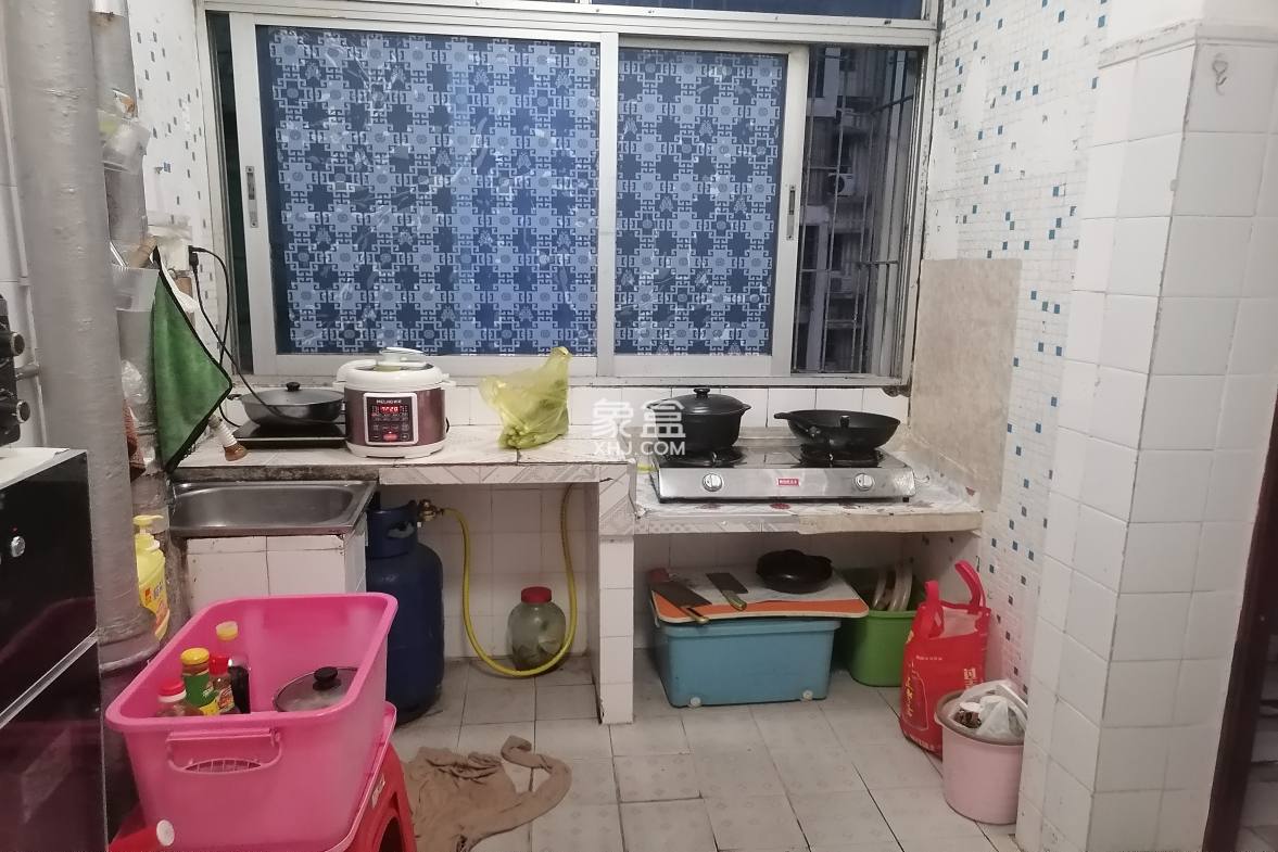 杏林苑 2室1厅1卫 90.0万 杏林苑 2室1厅1卫 90.0万客厅