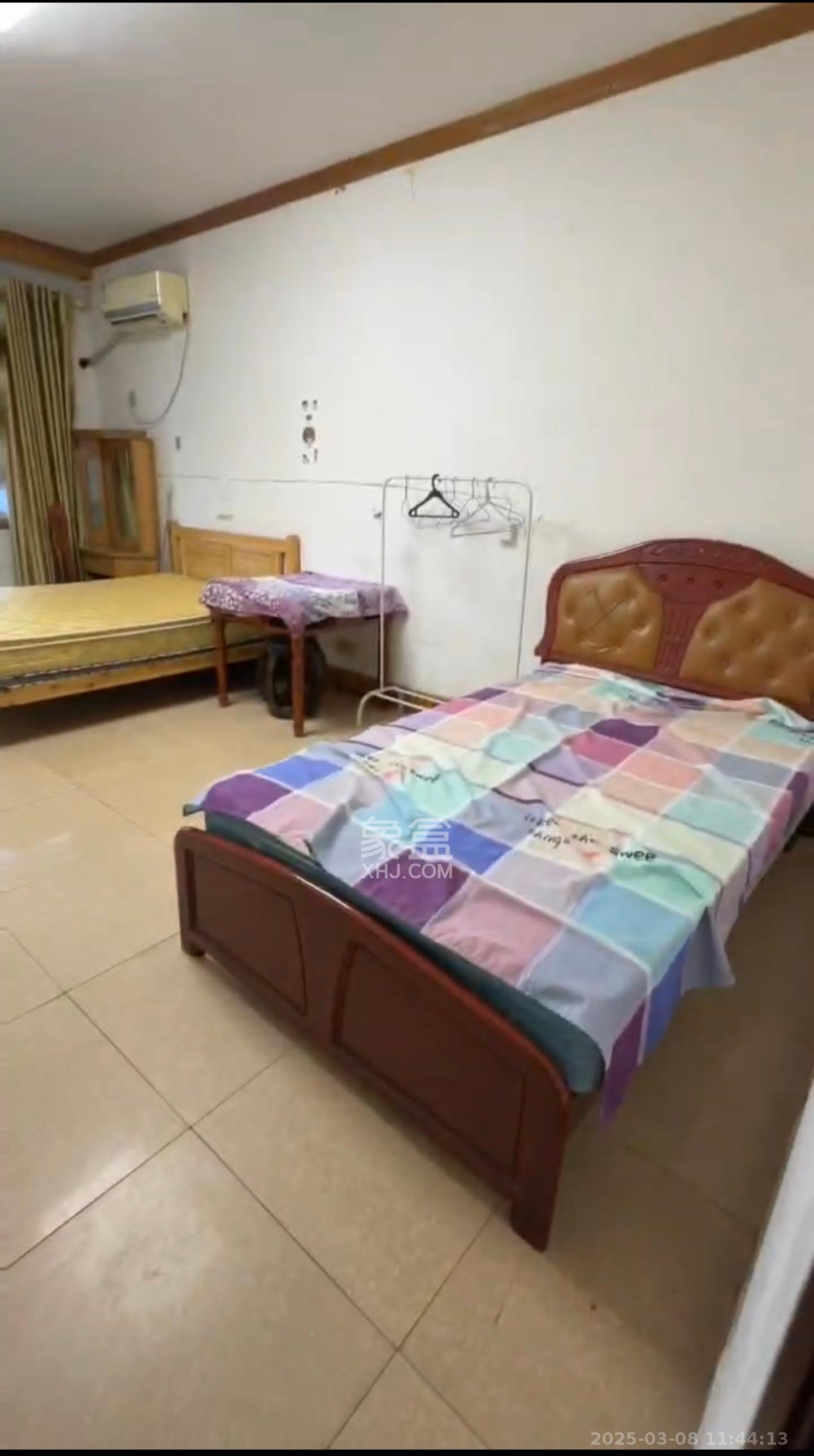 欣欣新村 3室2厅2卫 2000.0元/月 欣欣新村 3室2厅2卫 2000.0元/月室内图